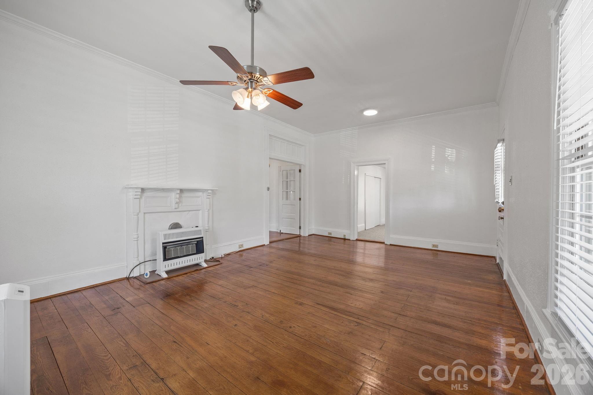 414 S Spencer Avenue — Spencer