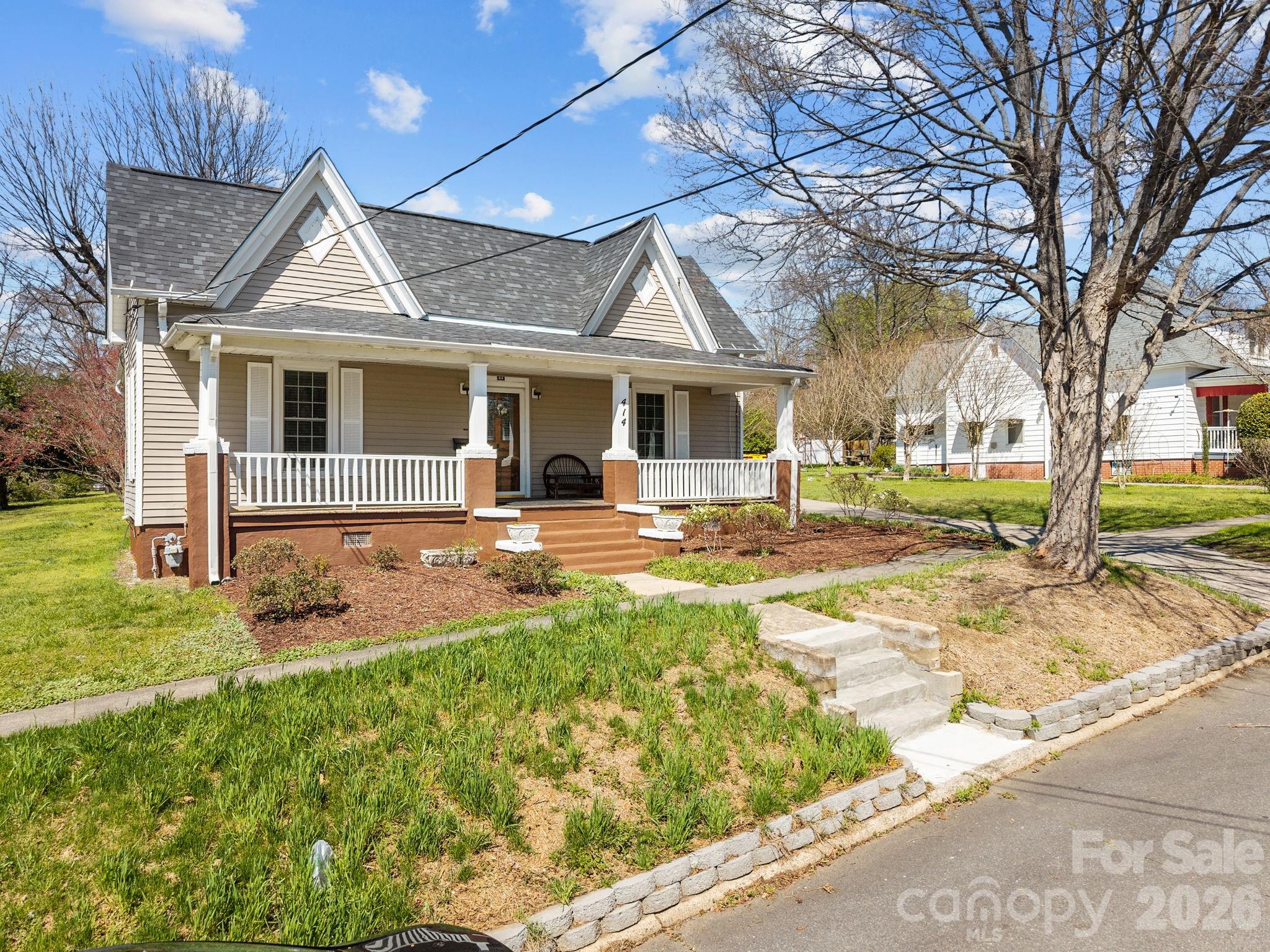 414 S Spencer Avenue — Spencer