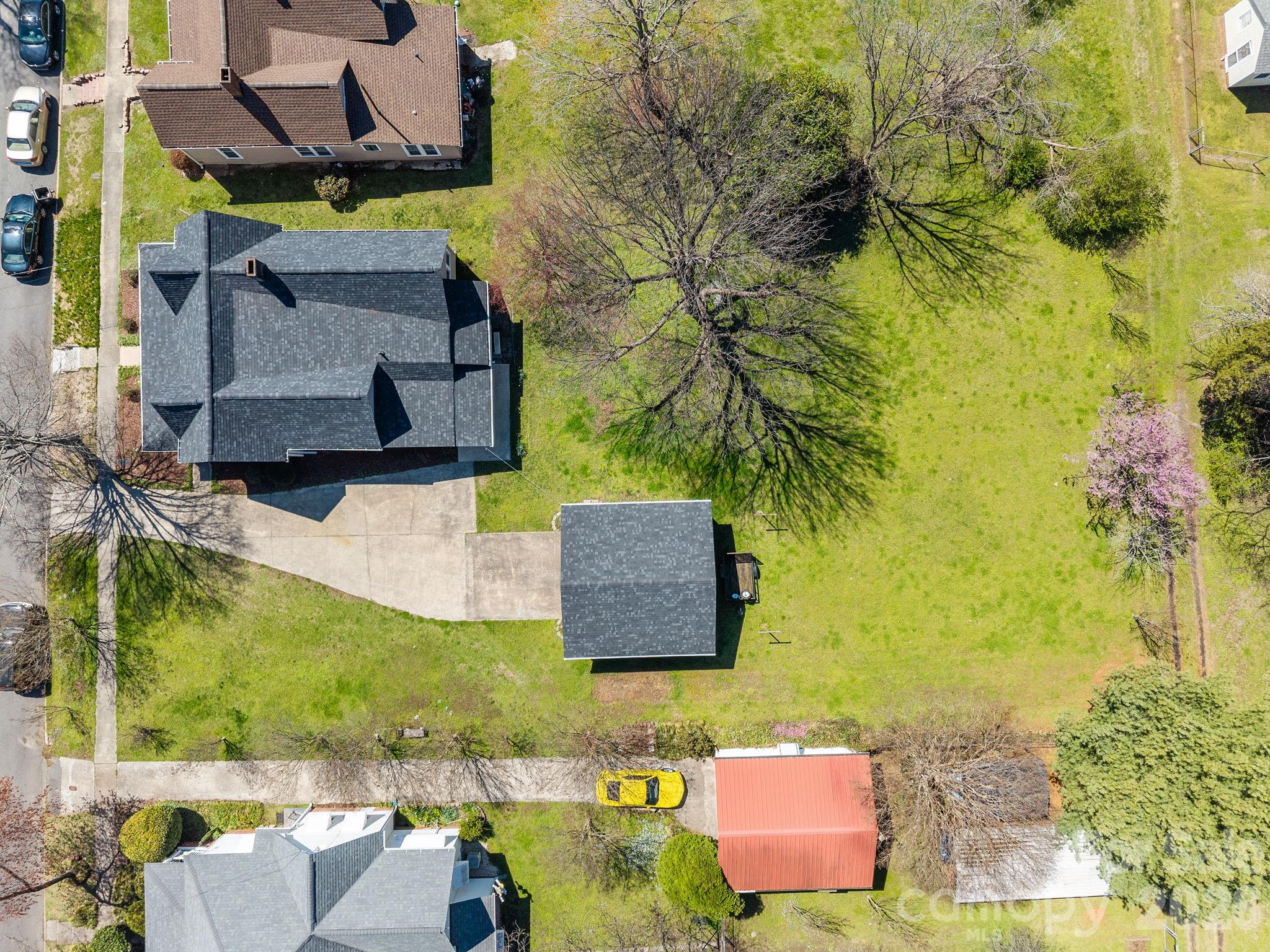 414 S Spencer Avenue — Spencer