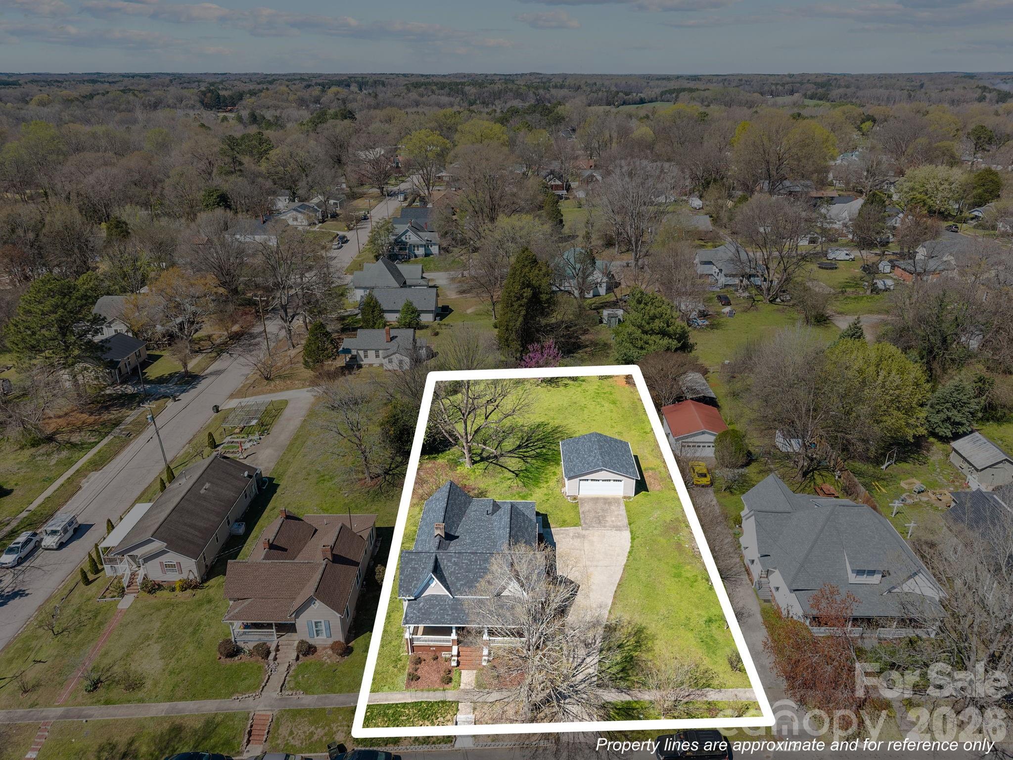 414 S Spencer Avenue — Spencer