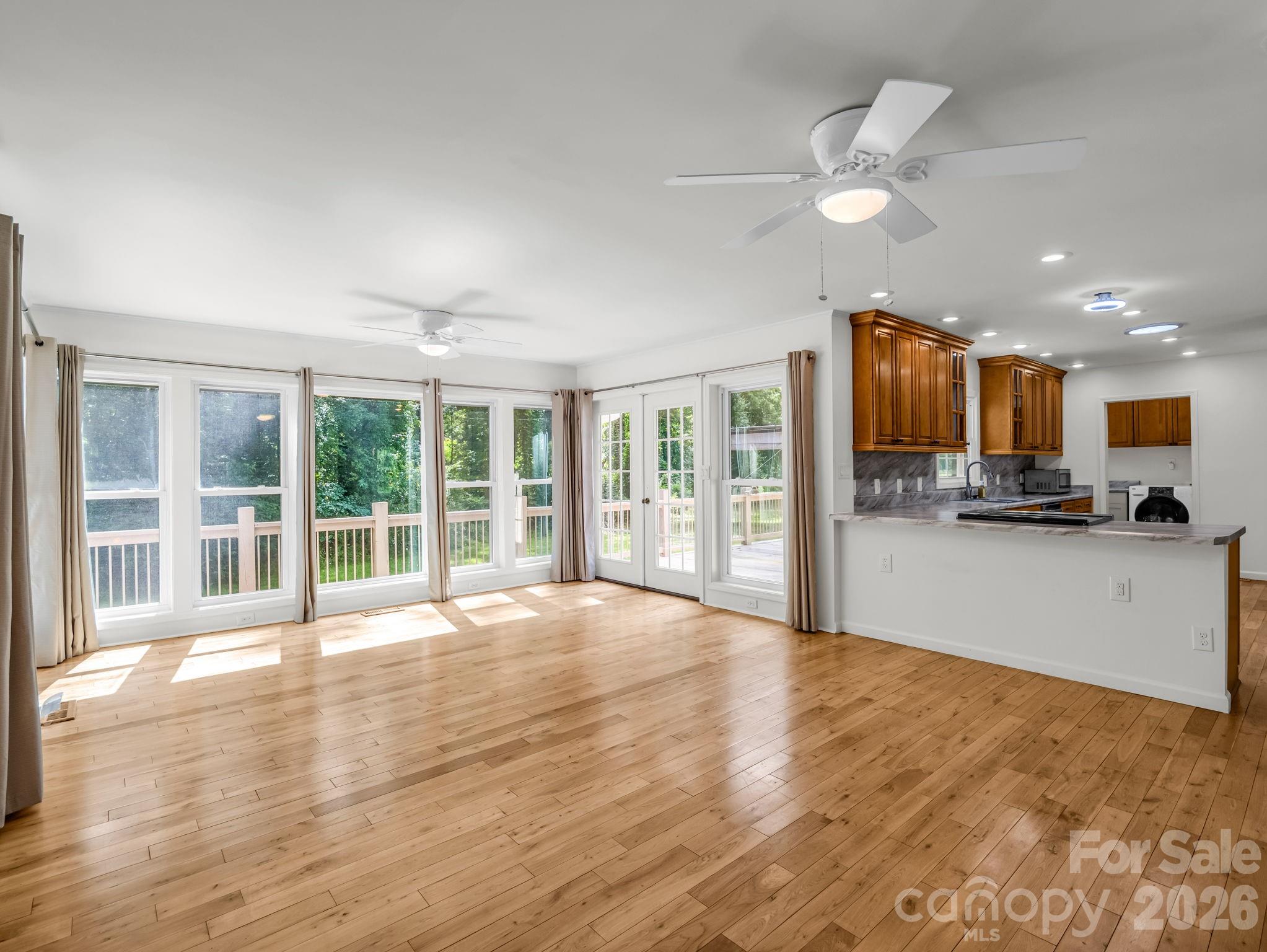260 Warrior Drive — Tryon