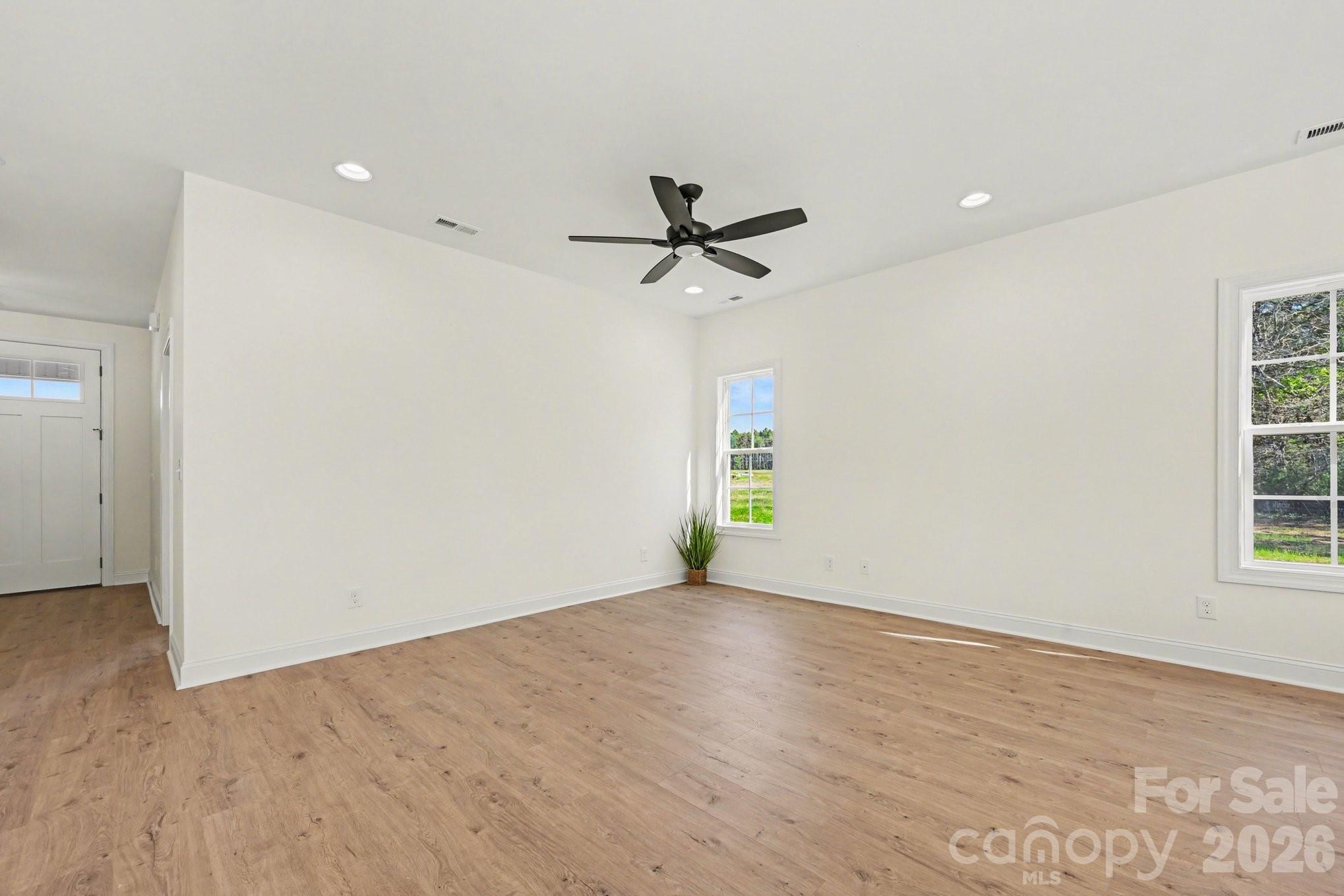1030 Redbud Way — Salisbury