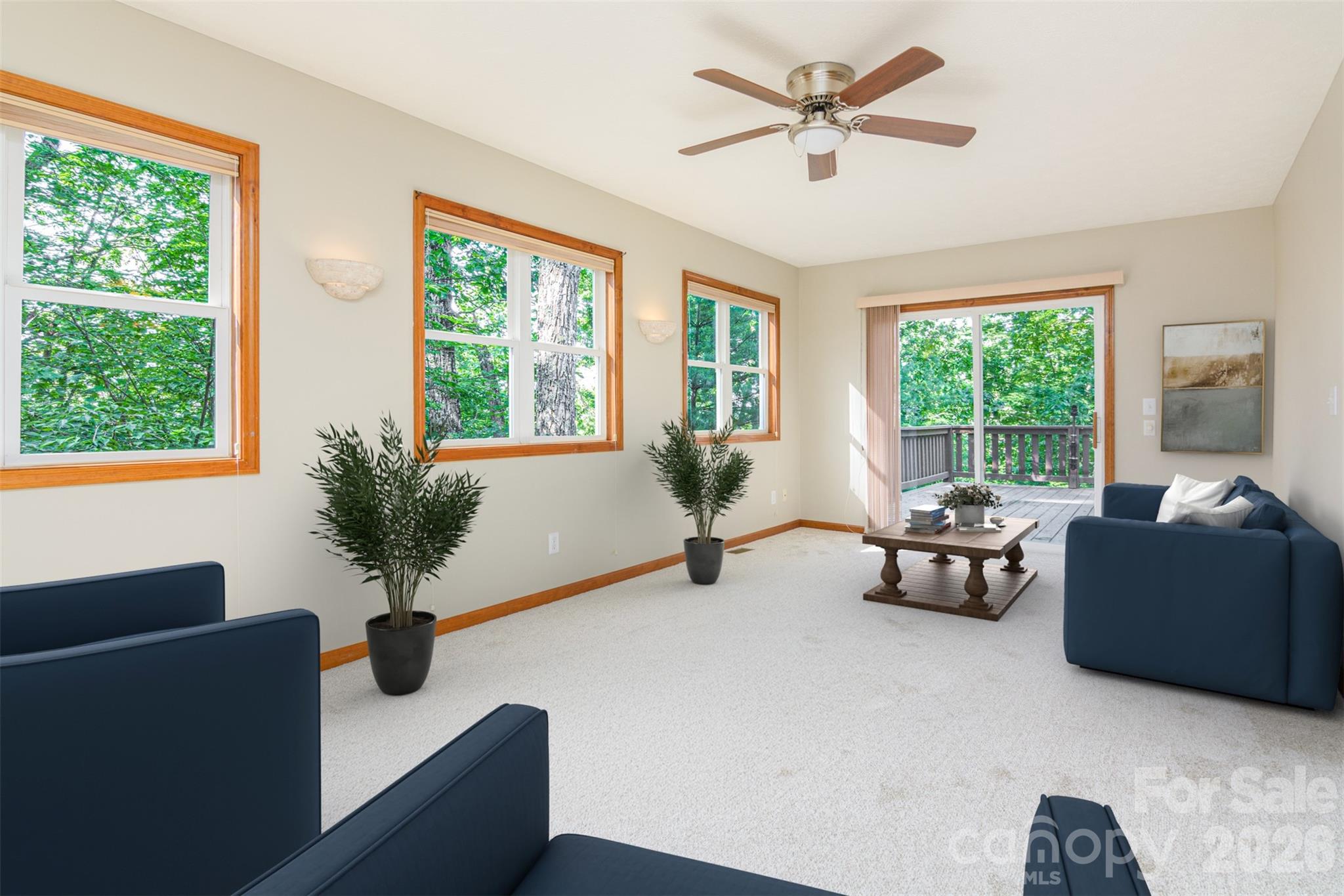 299 Carriage Summitt Way — Hendersonville