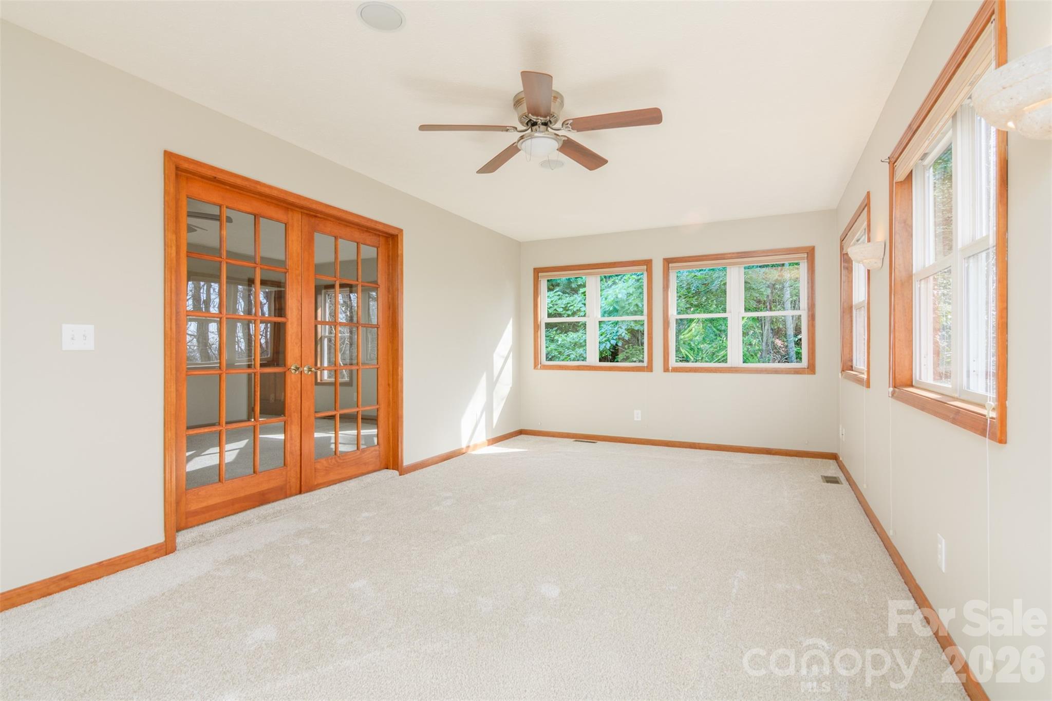 299 Carriage Summitt Way — Hendersonville