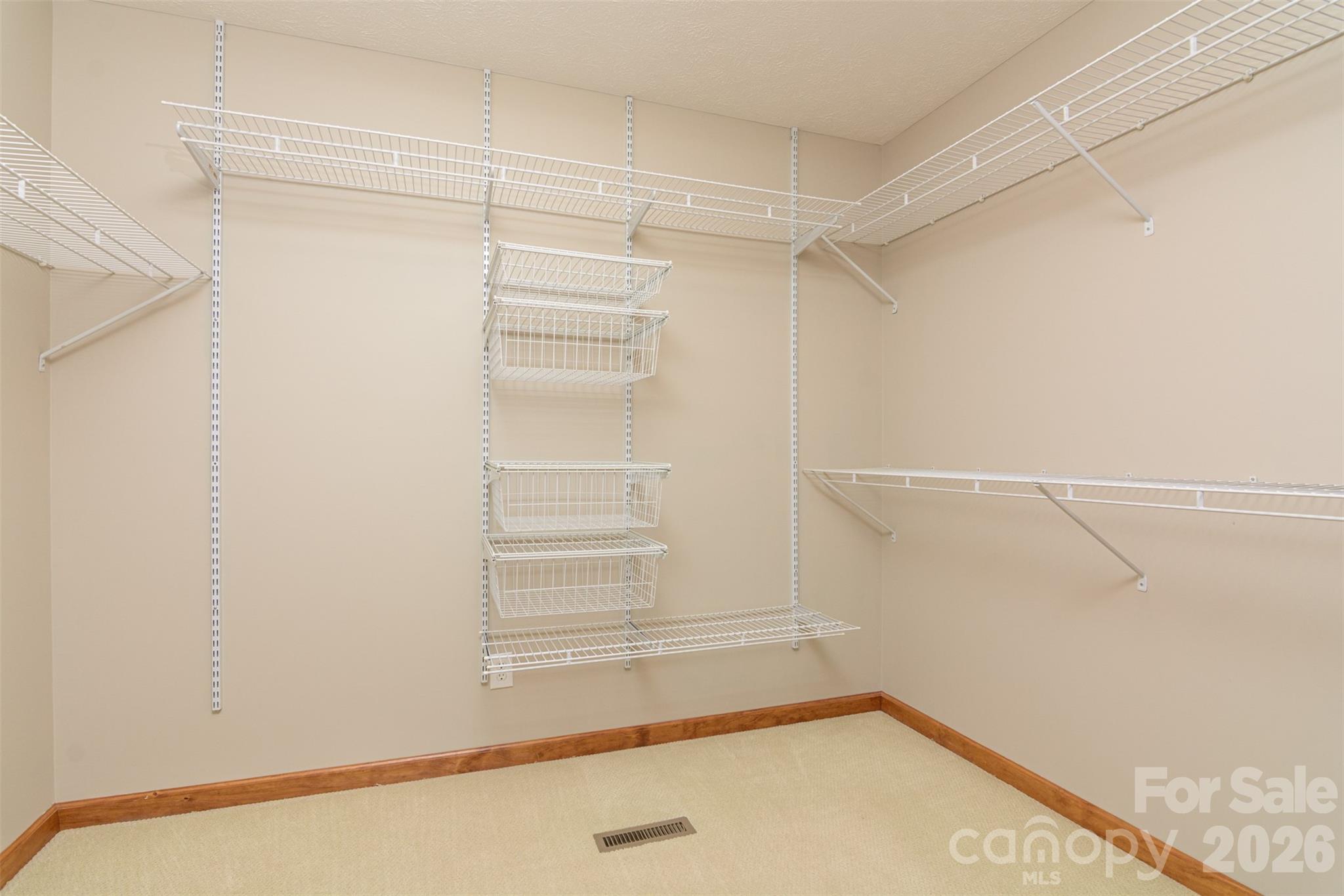 299 Carriage Summitt Way — Hendersonville