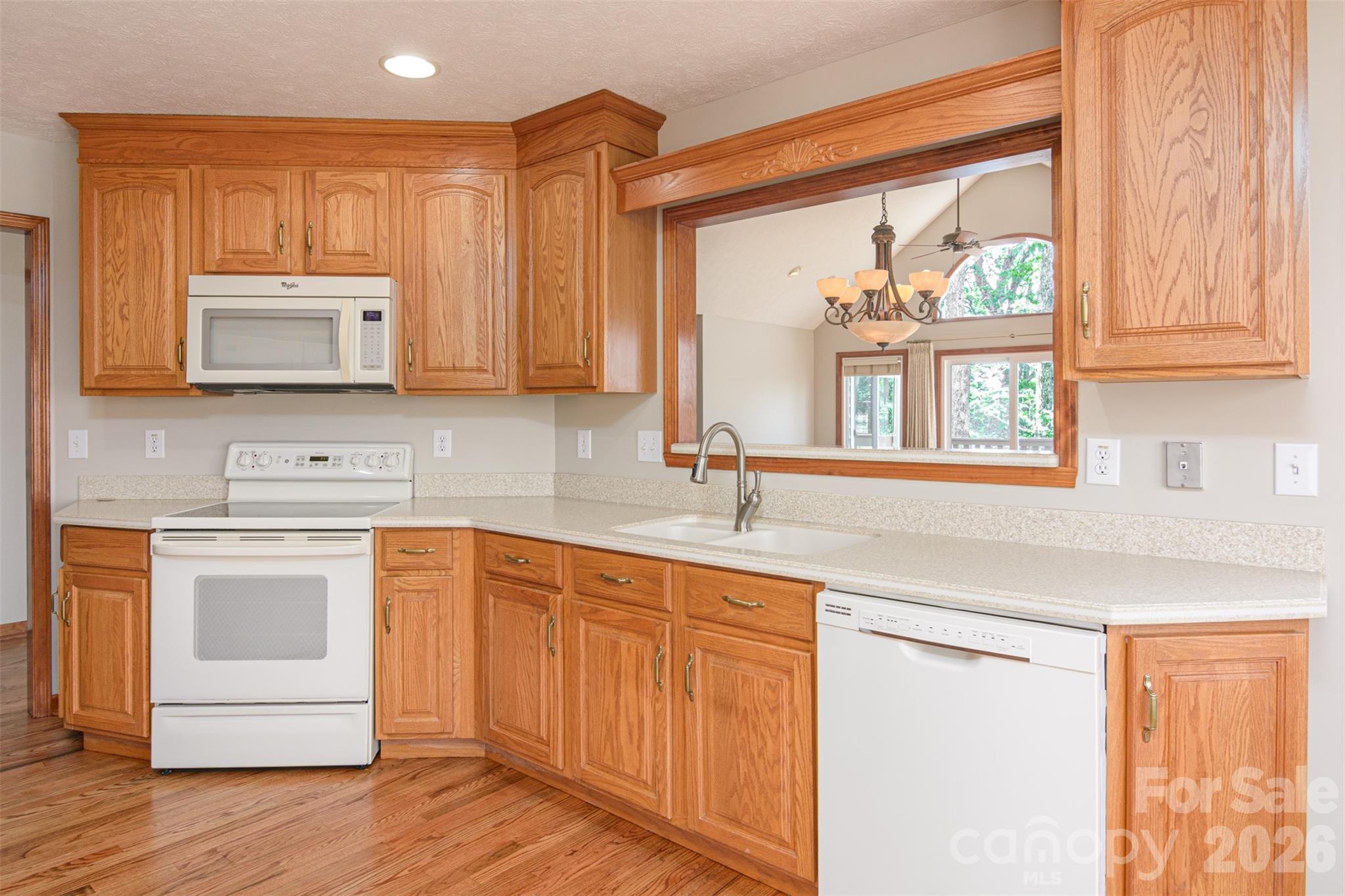 299 Carriage Summitt Way — Hendersonville