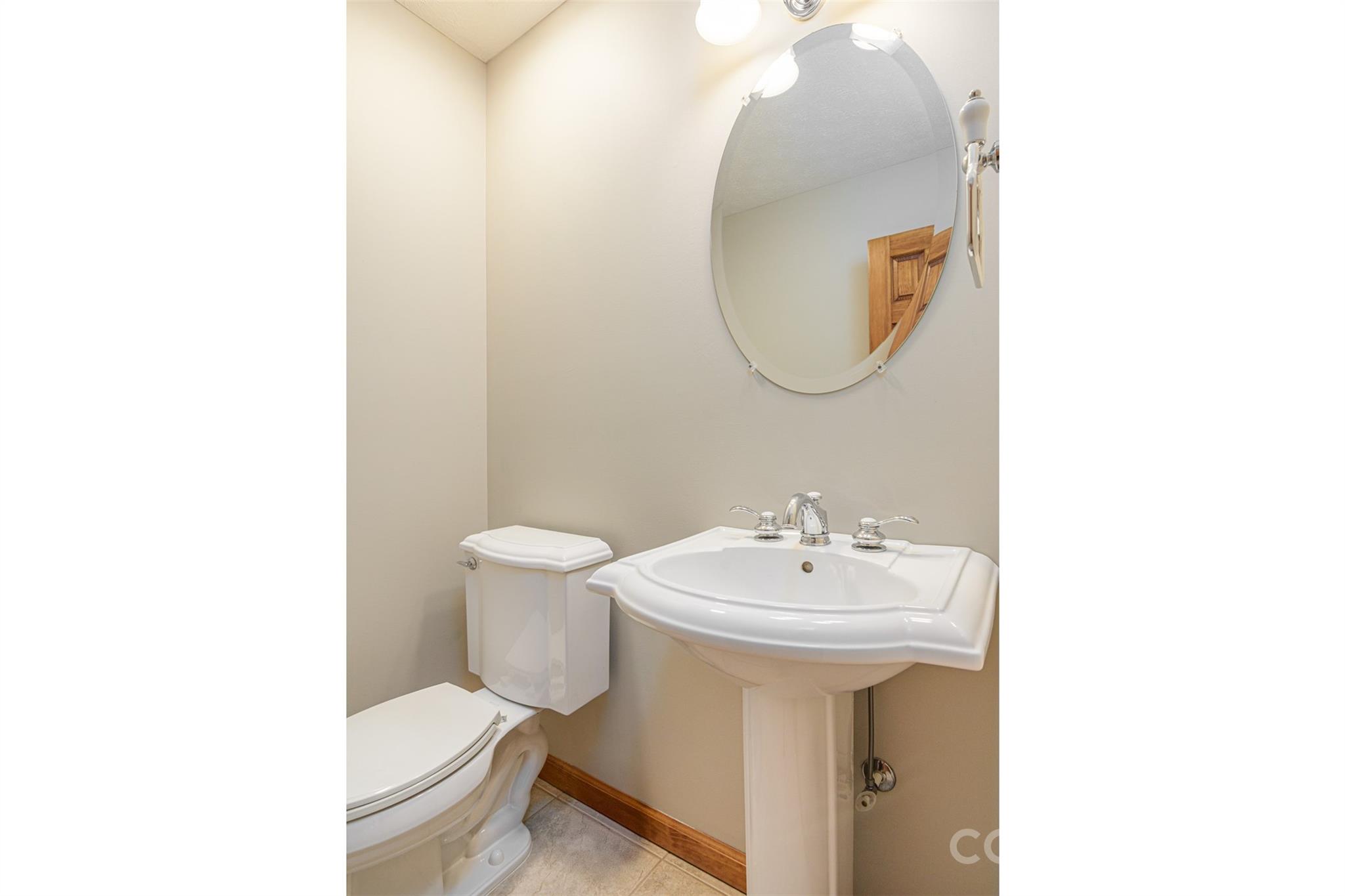 299 Carriage Summitt Way — Hendersonville