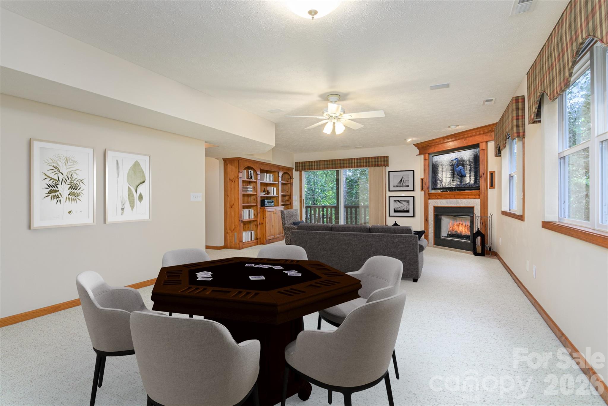 299 Carriage Summitt Way — Hendersonville