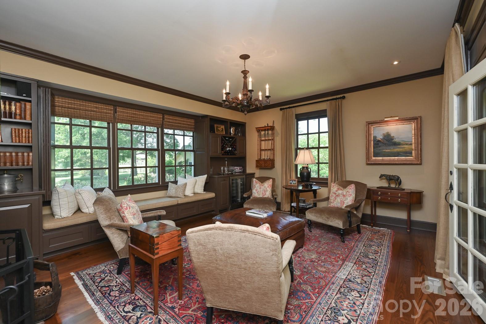 835 Jackson Grove Road — Columbus