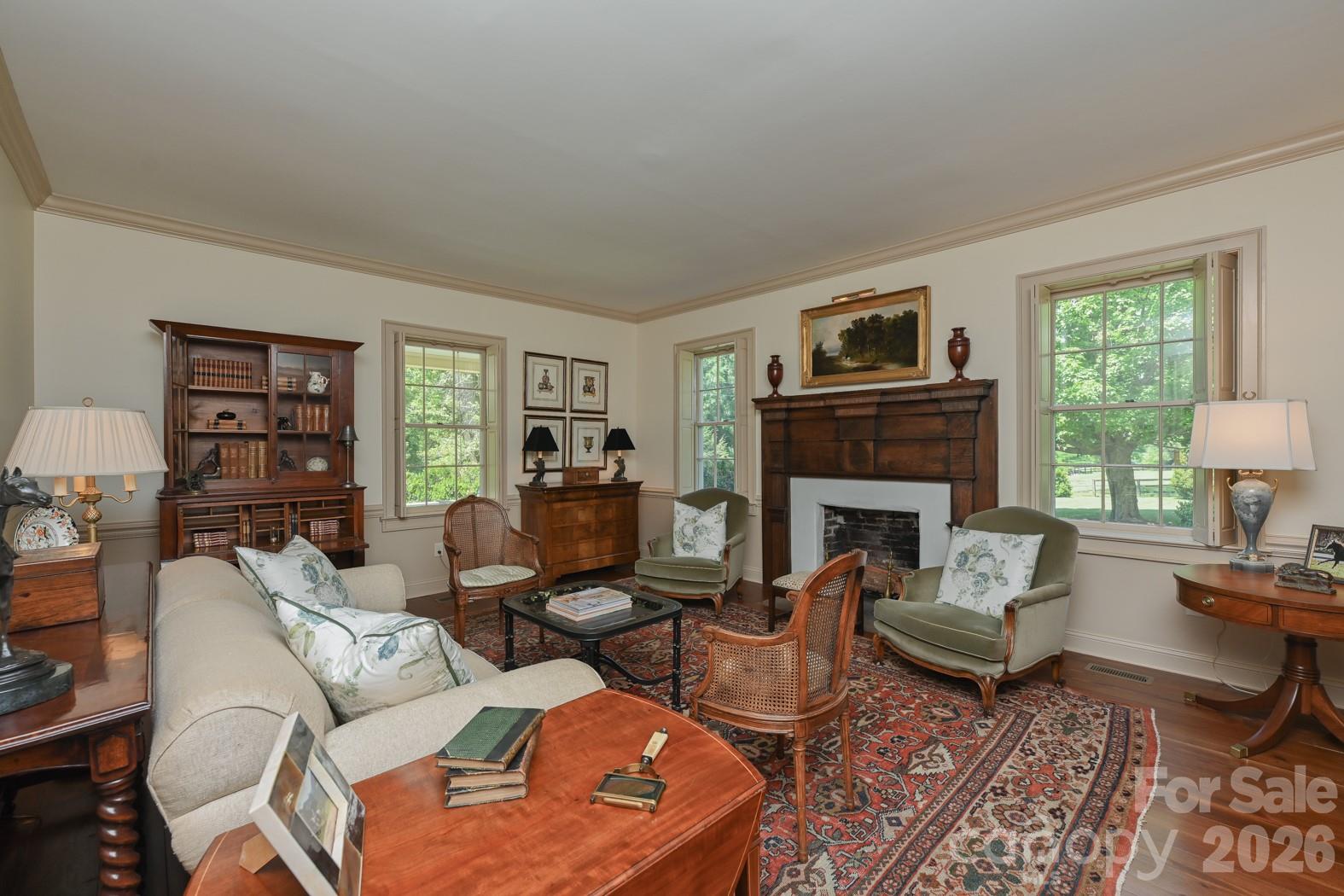 835 Jackson Grove Road — Columbus