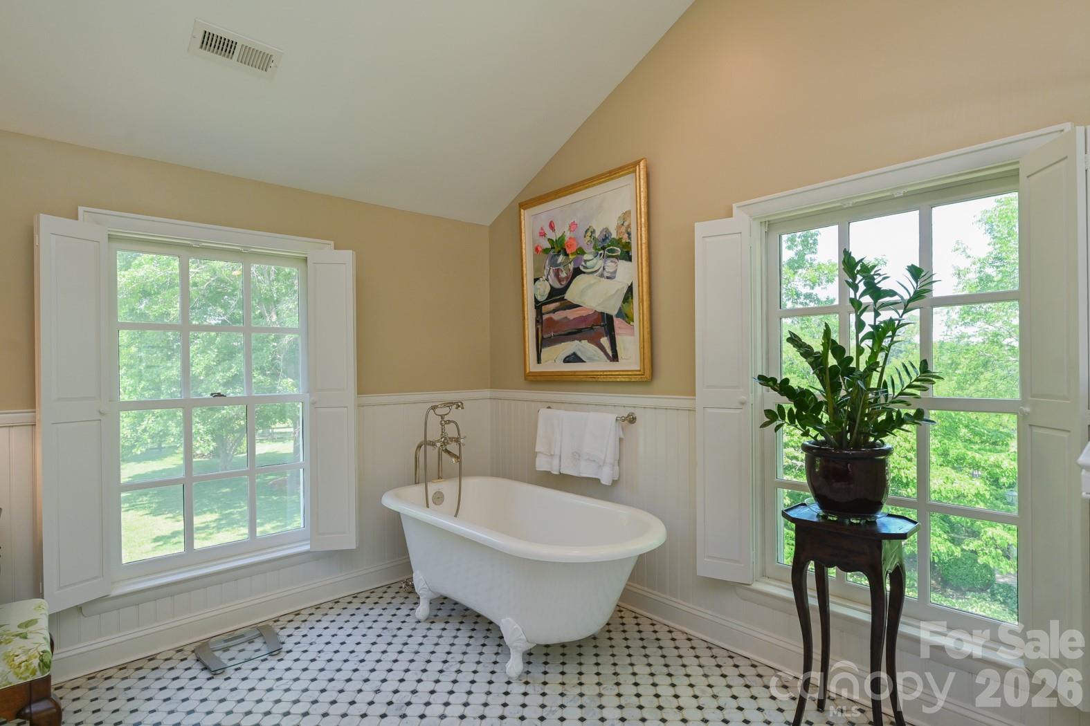 835 Jackson Grove Road — Columbus