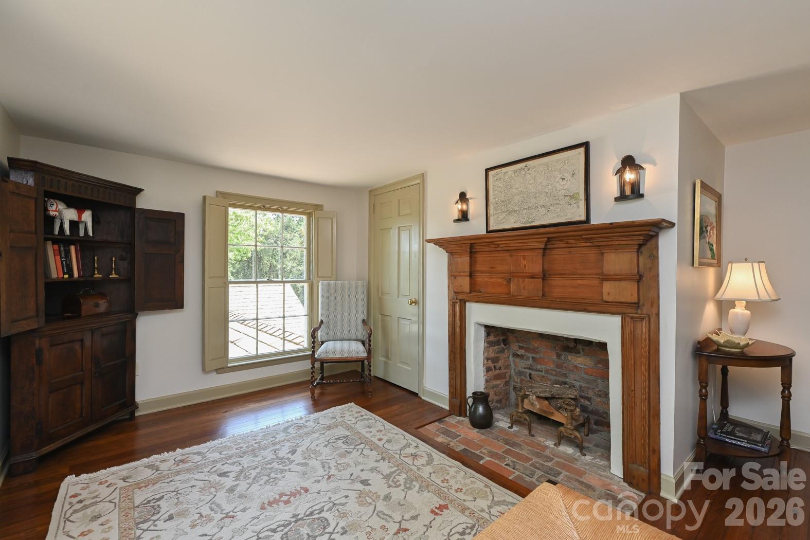 835 Jackson Grove Road — Columbus