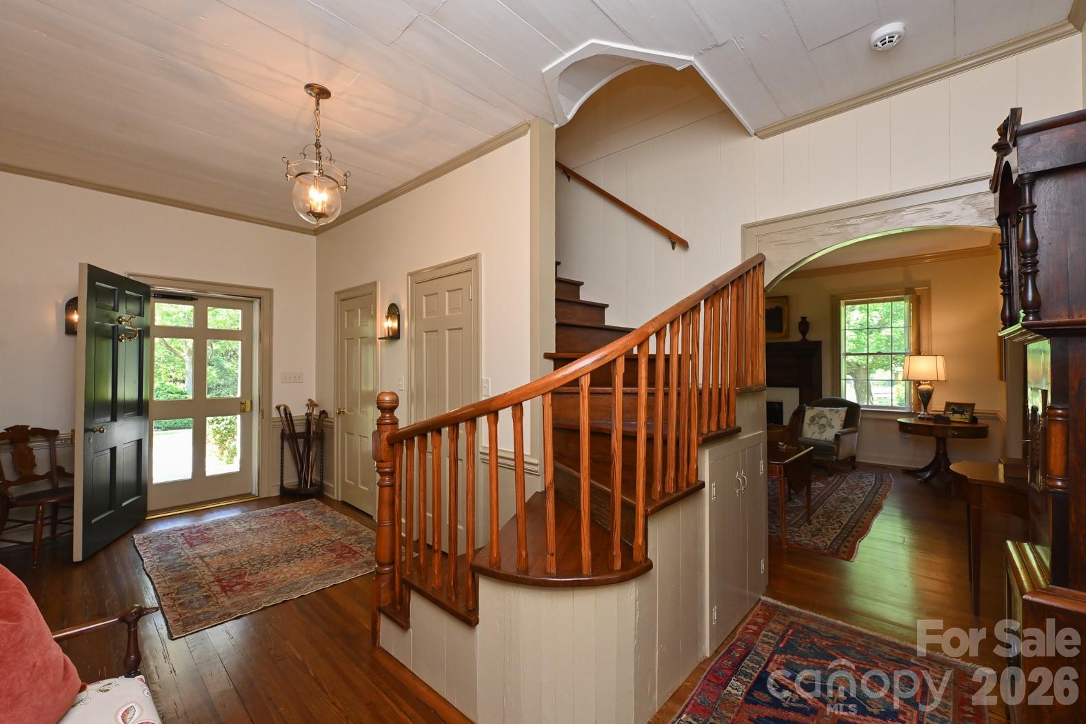 835 Jackson Grove Road — Columbus