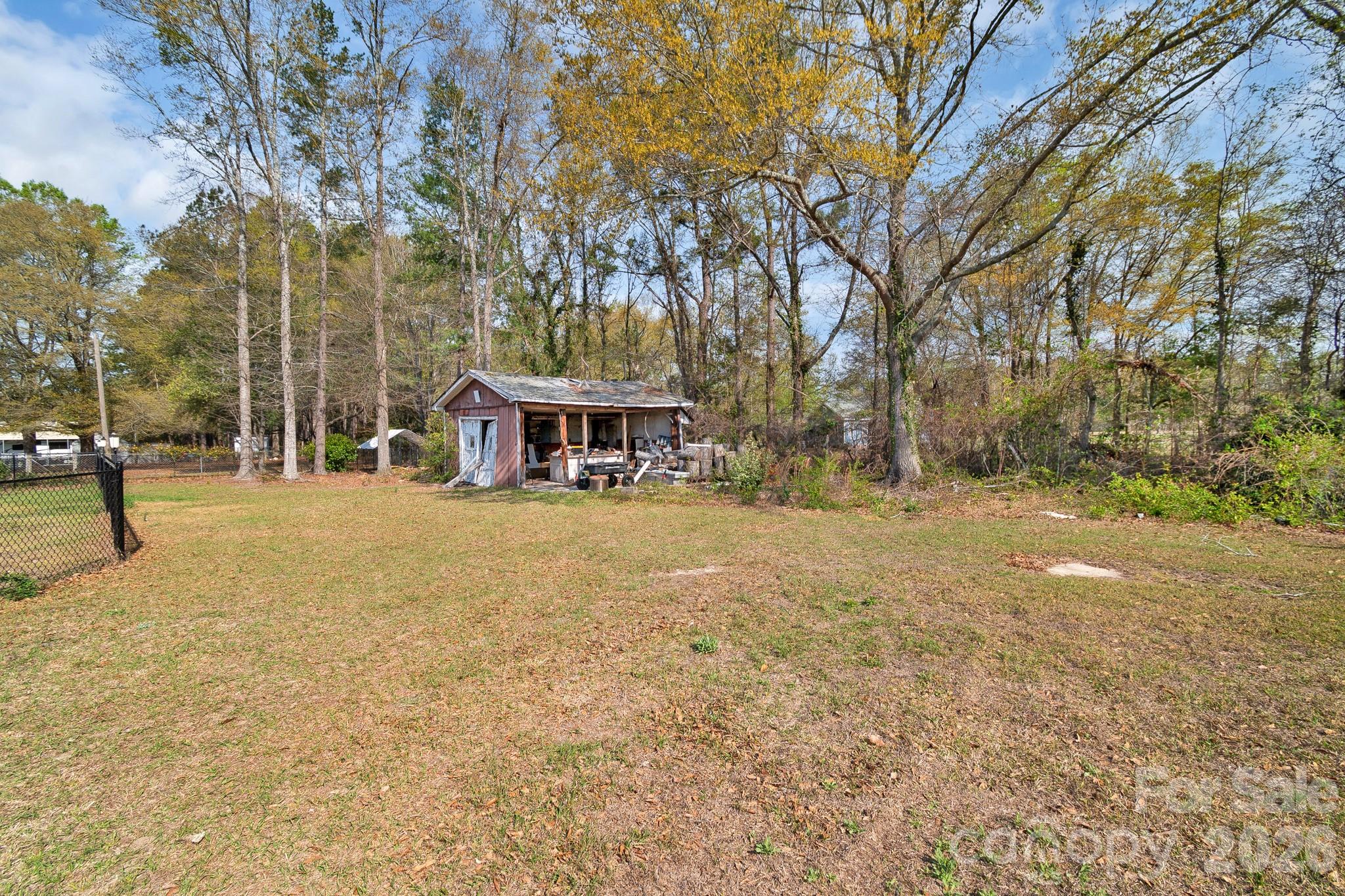 5495 Kershaw Camden Highway — Heath Springs