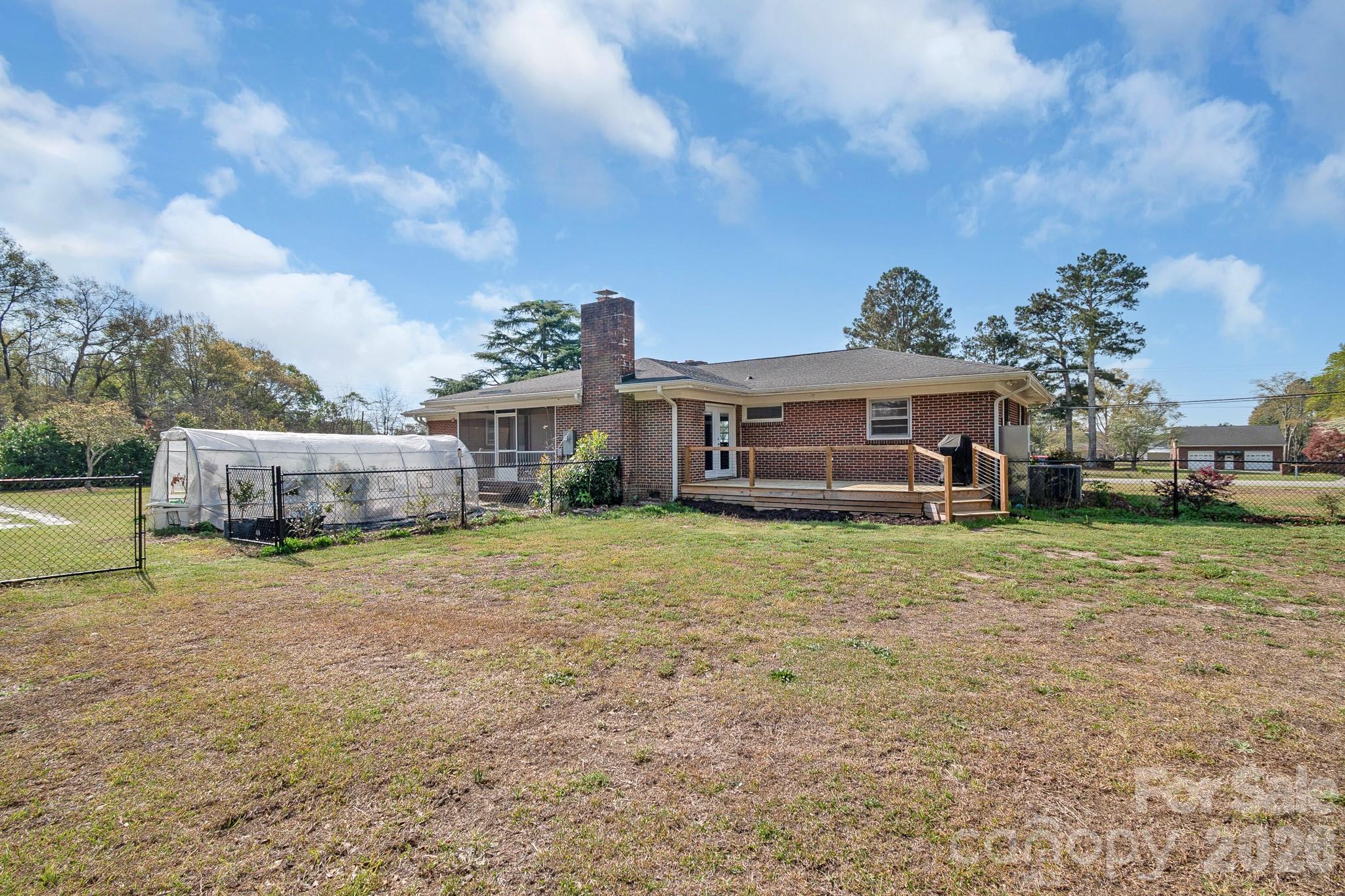 5495 Kershaw Camden Highway — Heath Springs