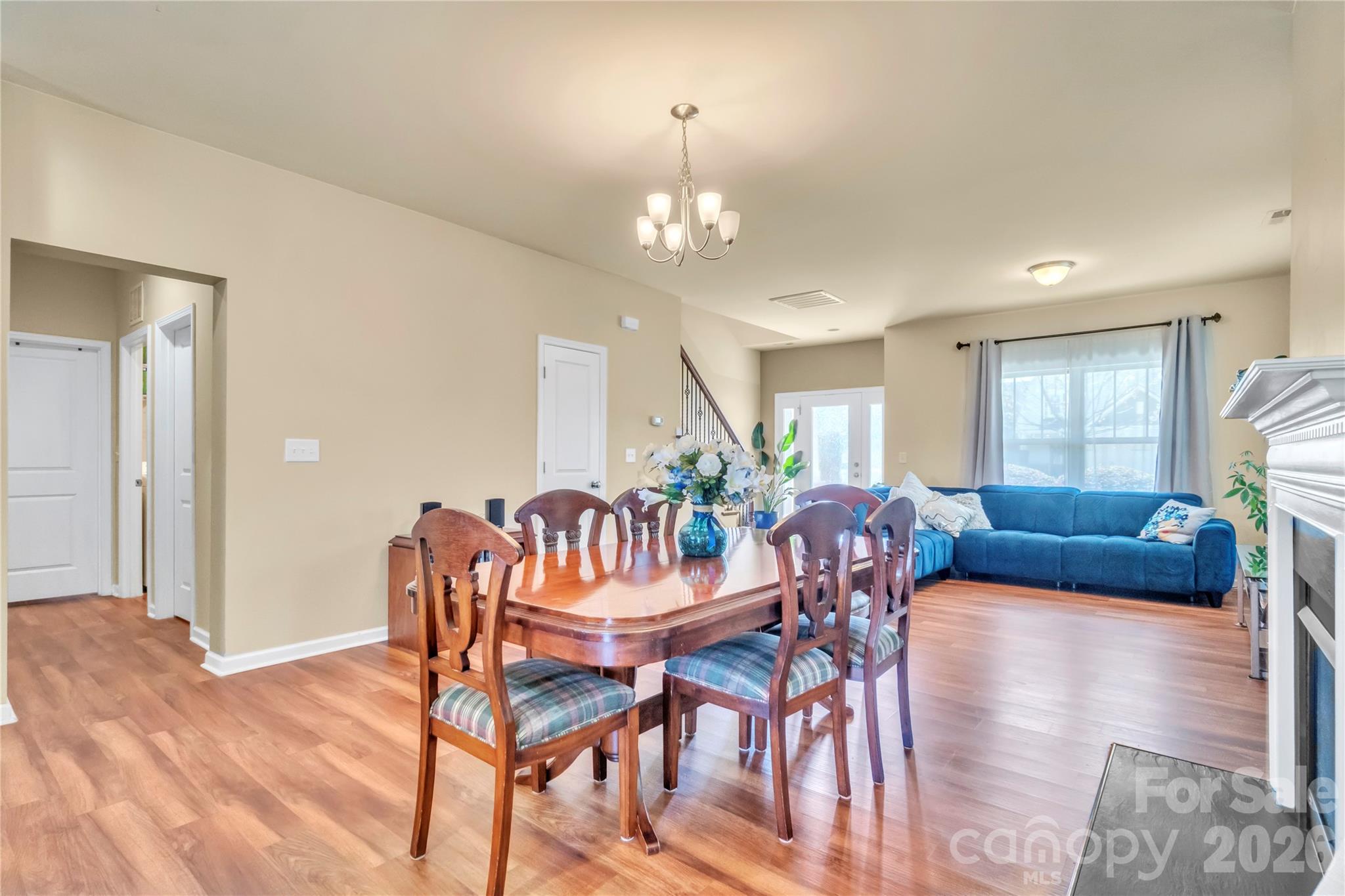 111 Canter Lane — Mooresville
