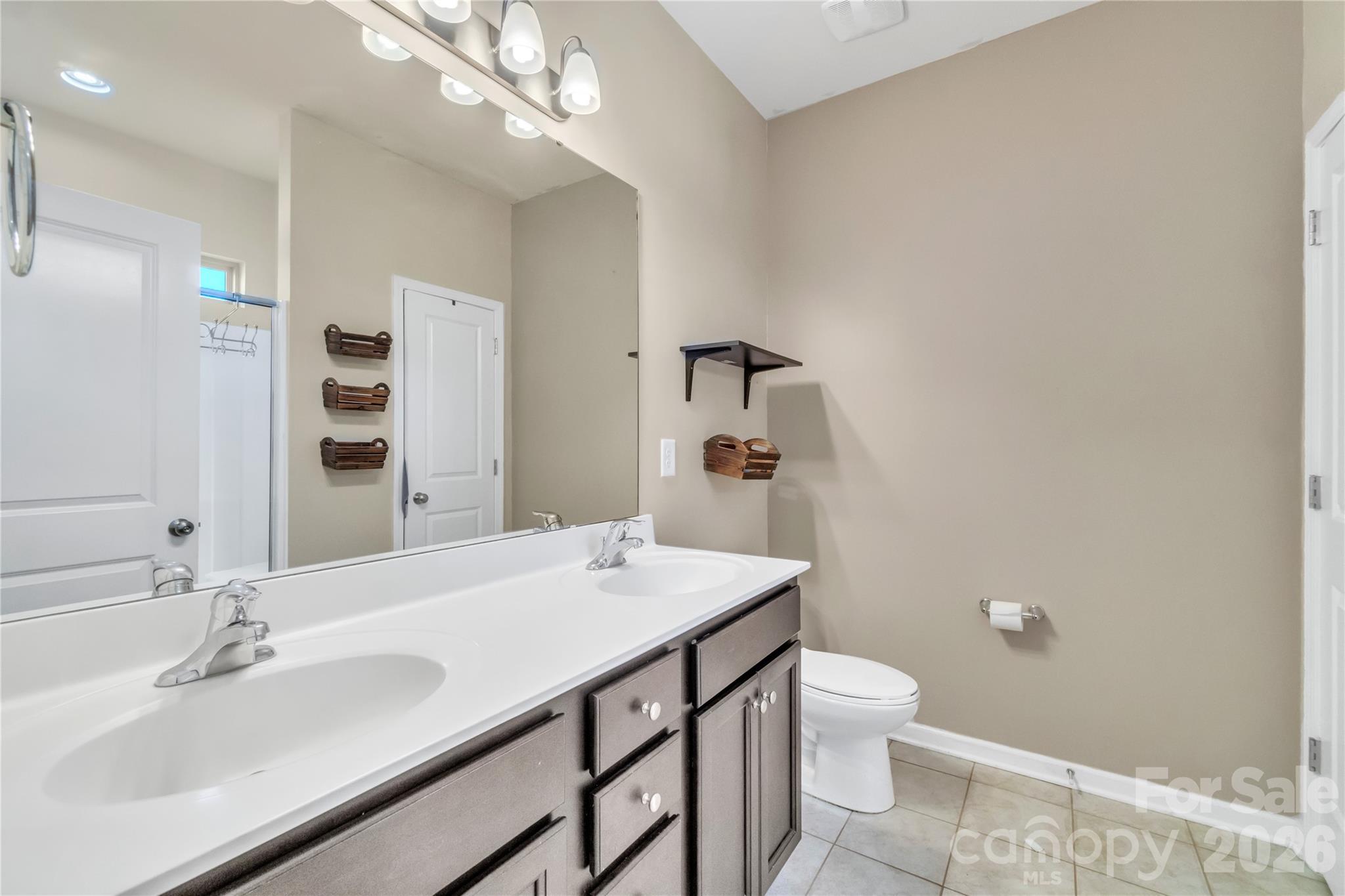 111 Canter Lane — Mooresville