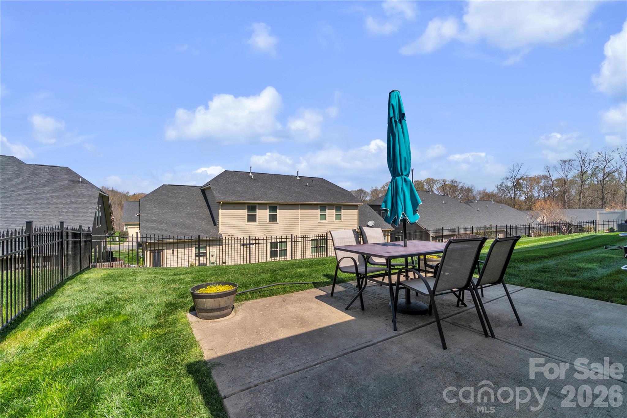 111 Canter Lane — Mooresville