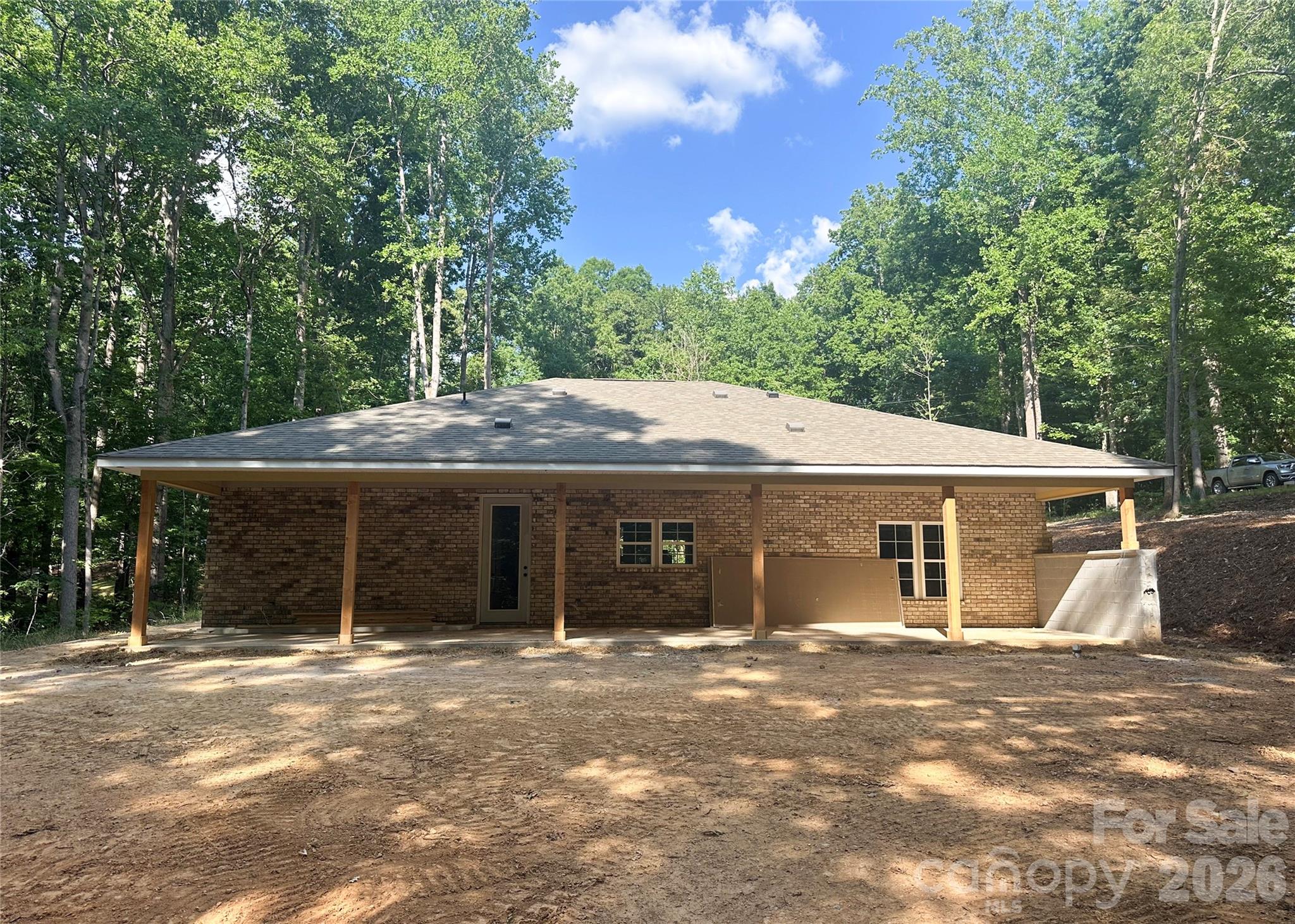 2319 Tanglewood Drive — Albemarle