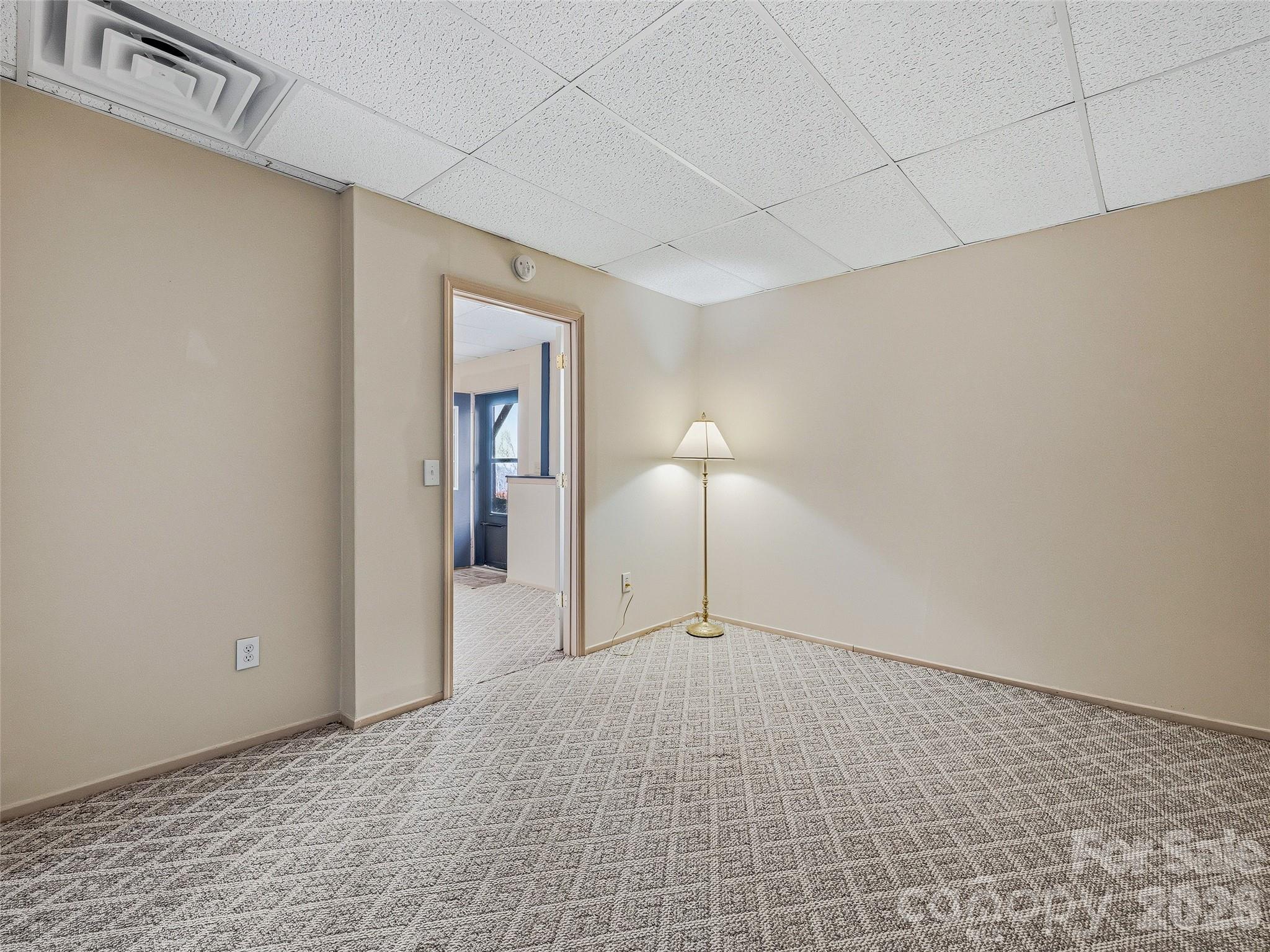 128 Country Ridge Road — Hendersonville