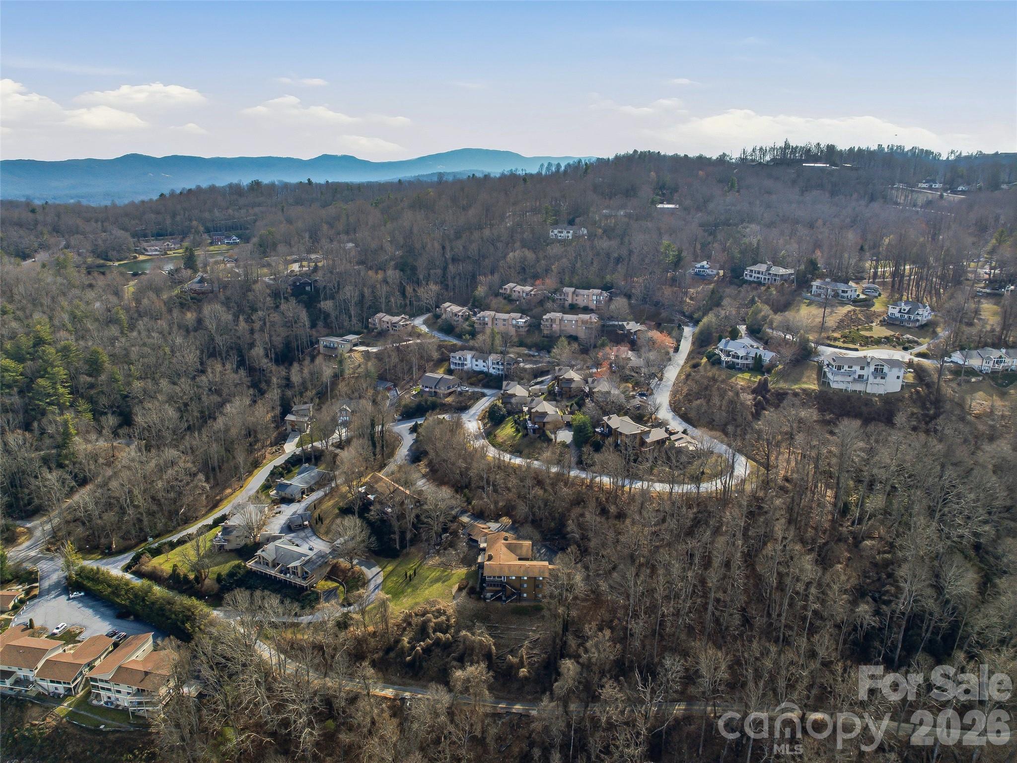 128 Country Ridge Road — Hendersonville
