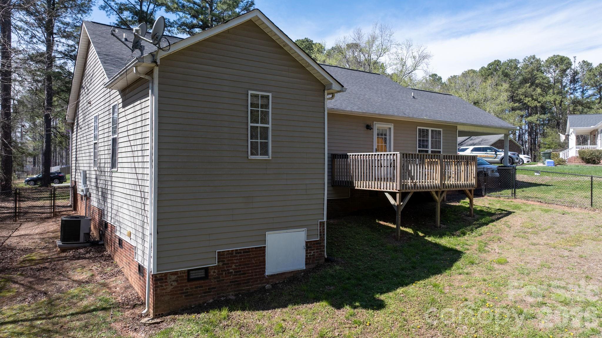 120 Wesley Court — Crouse