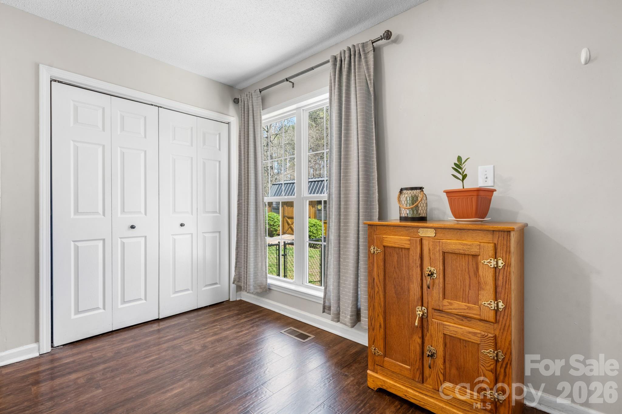 120 Wesley Court — Crouse