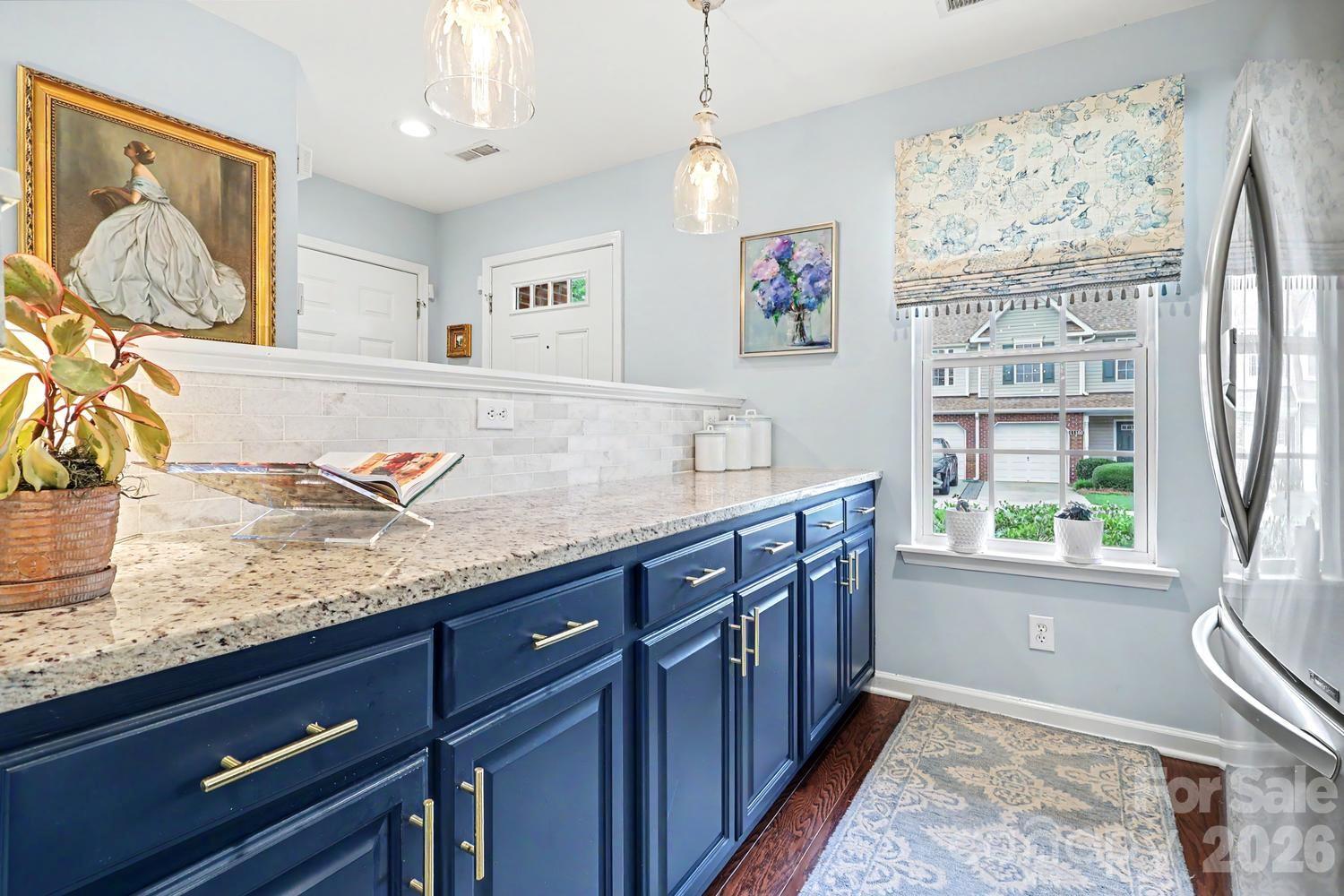 11184 Saintsbury Place — Charlotte
