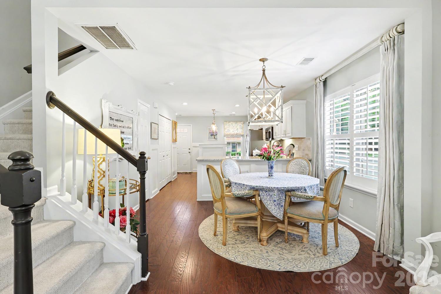 11184 Saintsbury Place — Charlotte