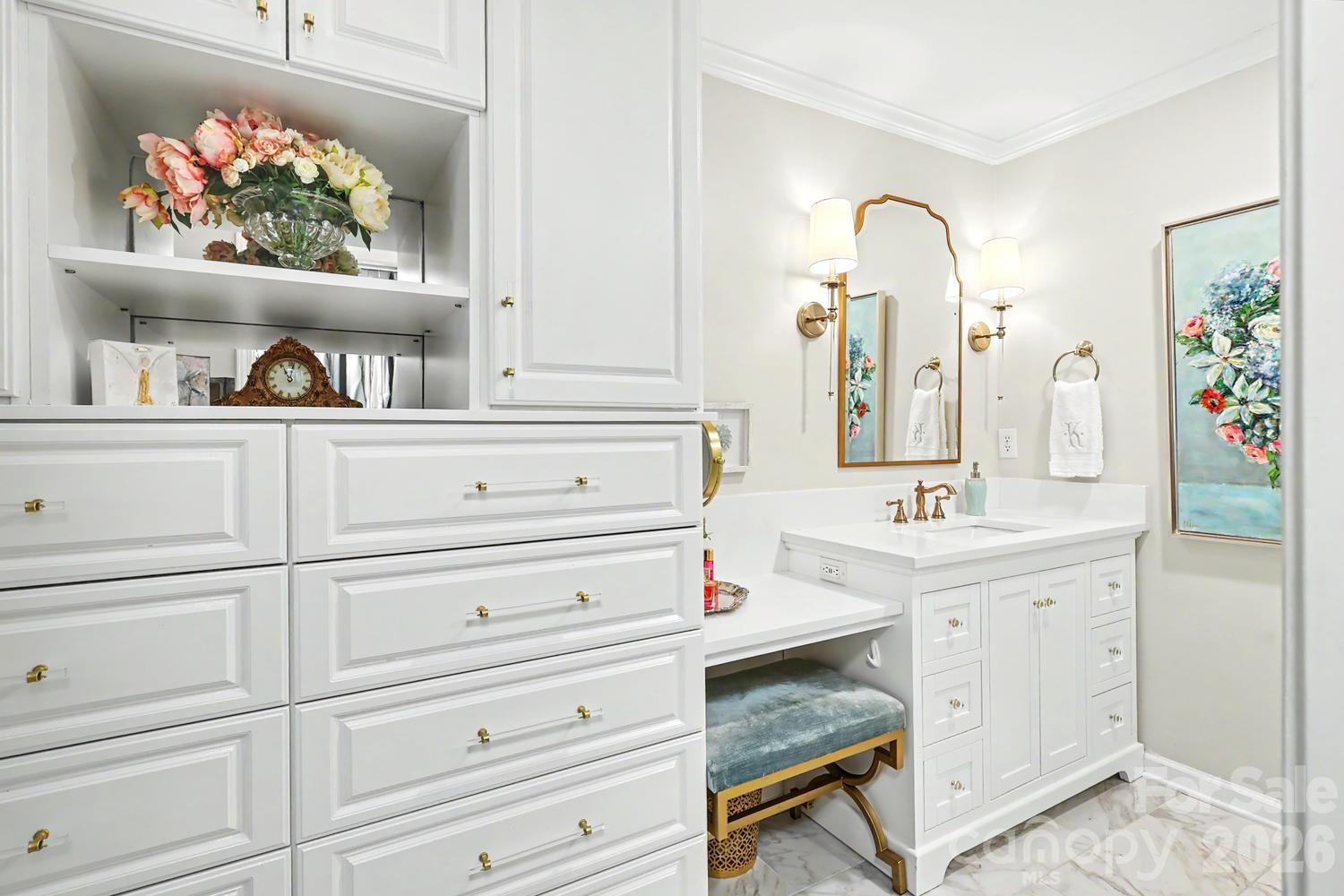 11184 Saintsbury Place — Charlotte