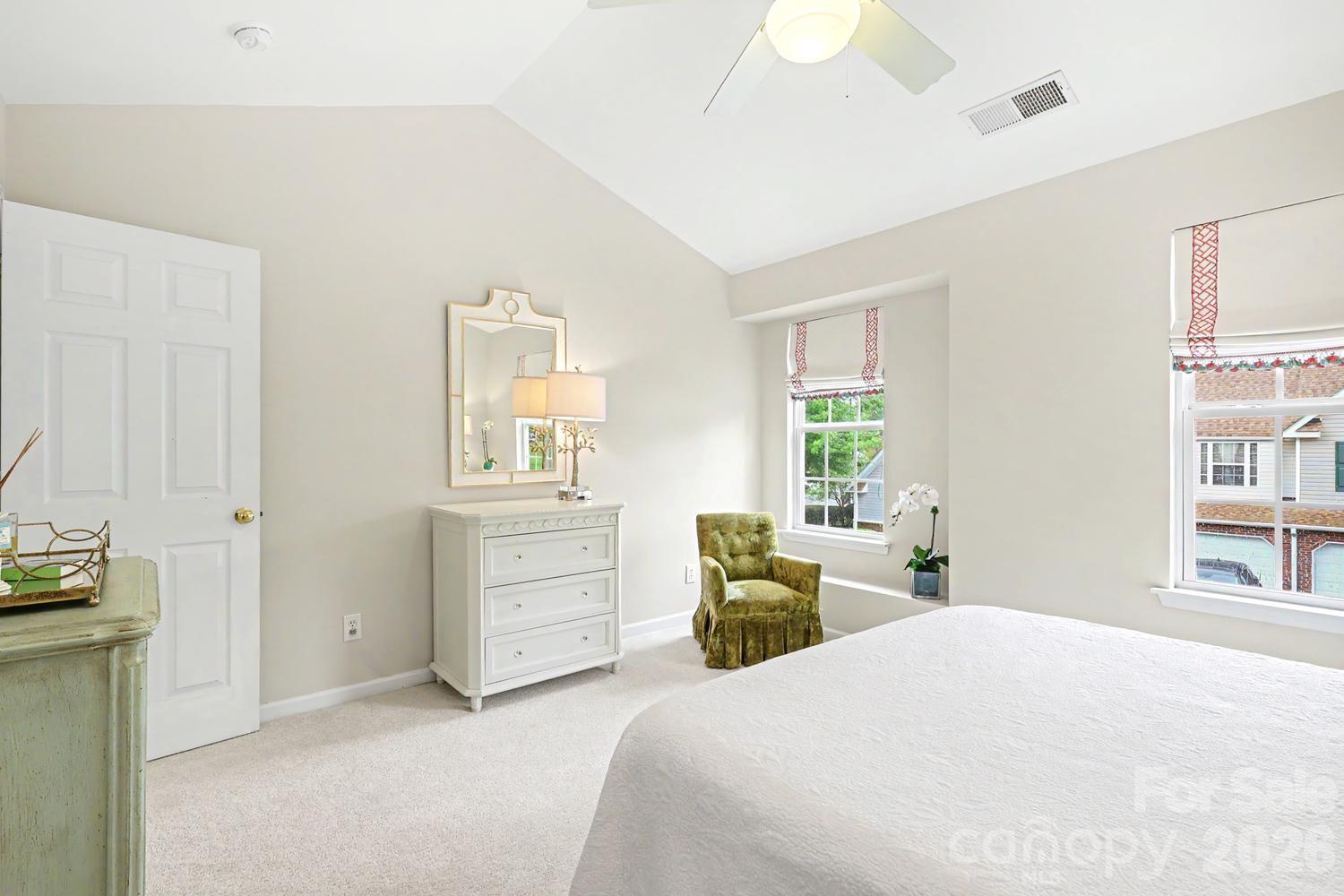 11184 Saintsbury Place — Charlotte