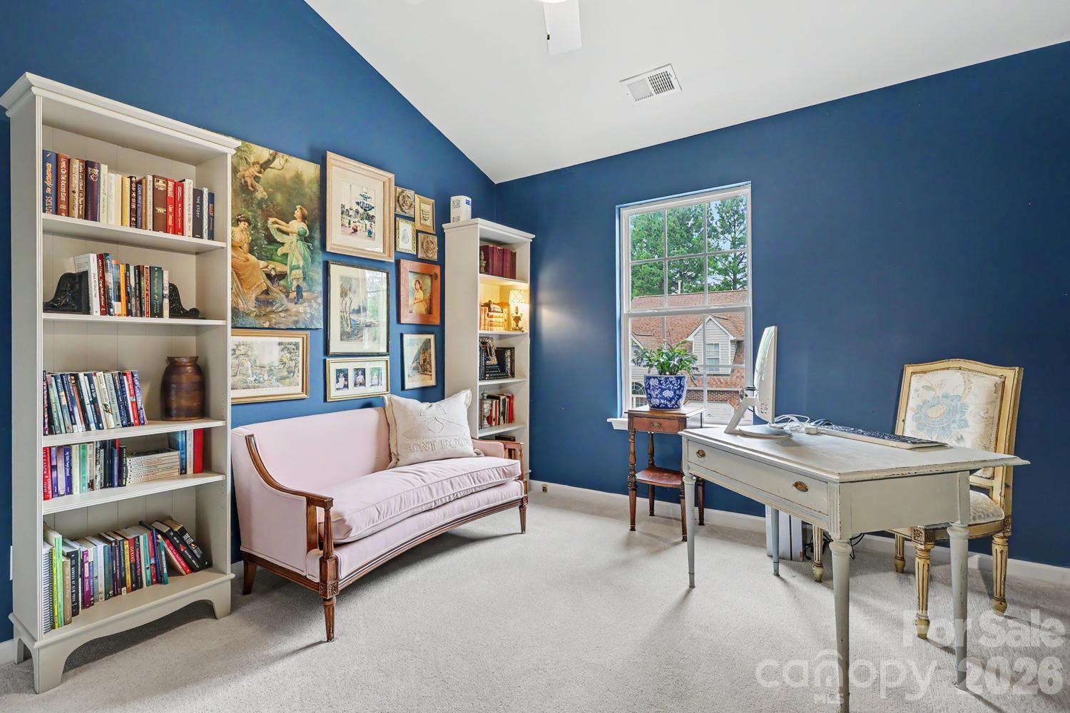 11184 Saintsbury Place — Charlotte