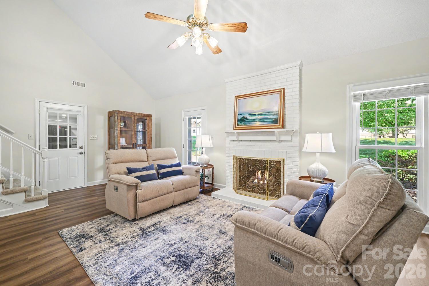 5000 Whitwell Court — Charlotte