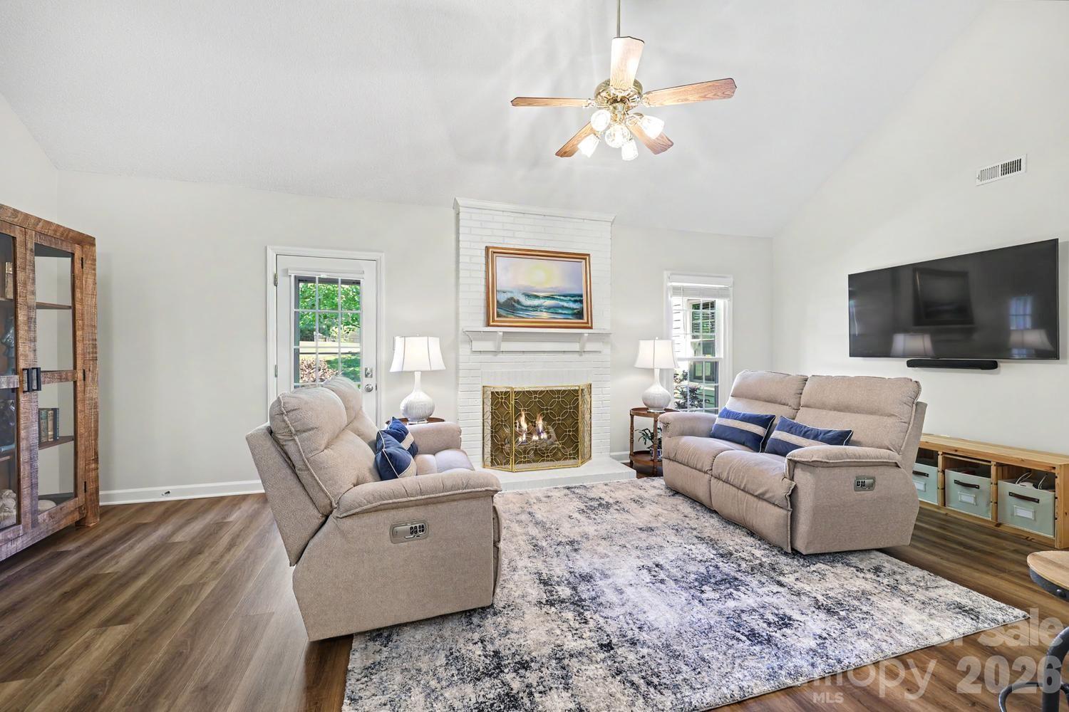 5000 Whitwell Court — Charlotte