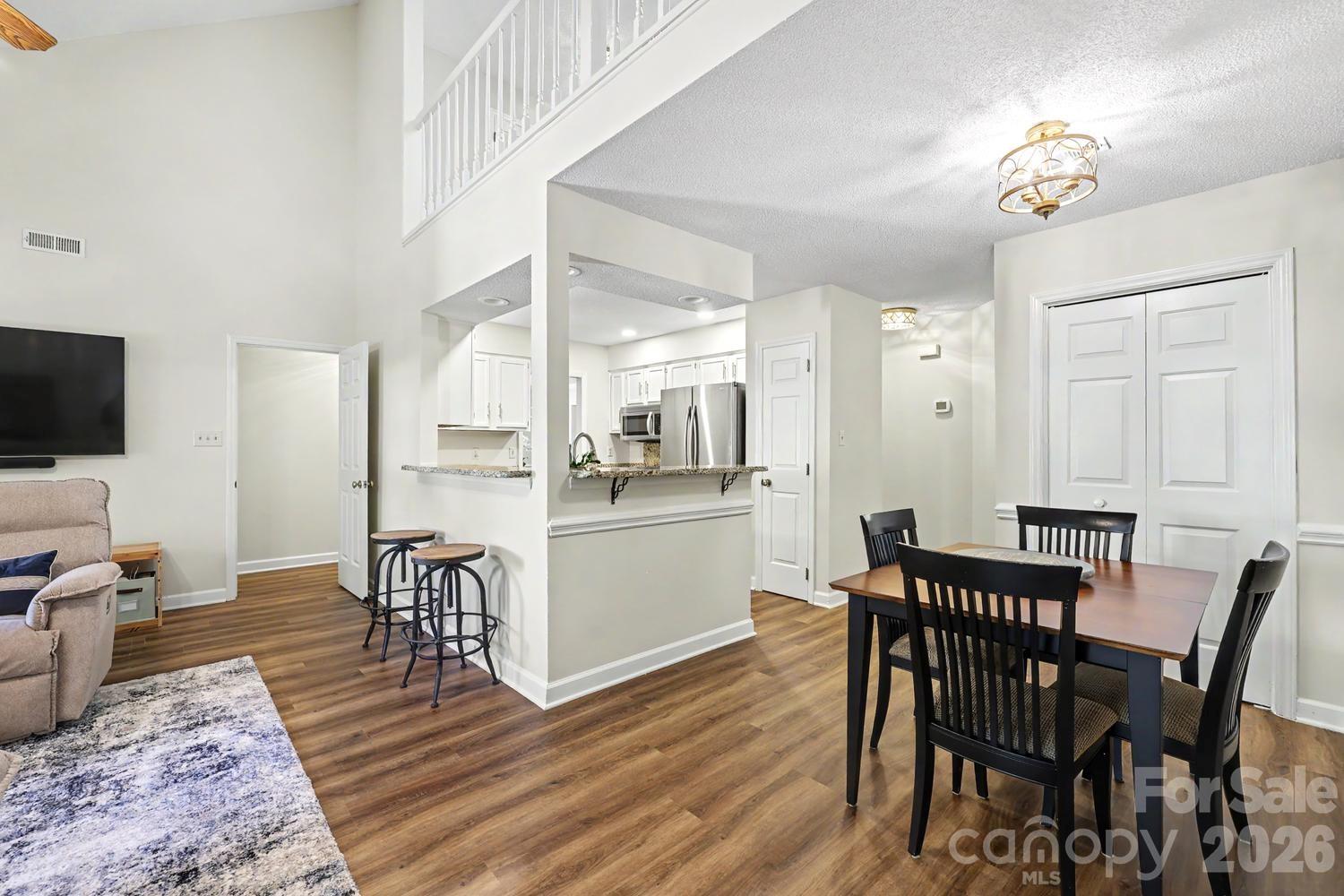 5000 Whitwell Court — Charlotte
