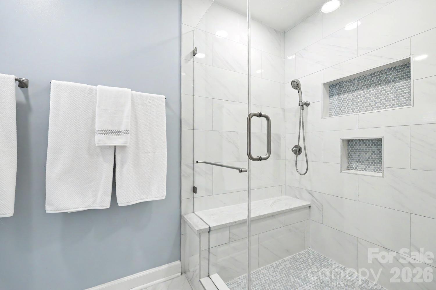 5000 Whitwell Court — Charlotte