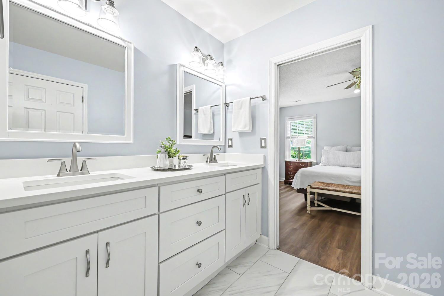 5000 Whitwell Court — Charlotte