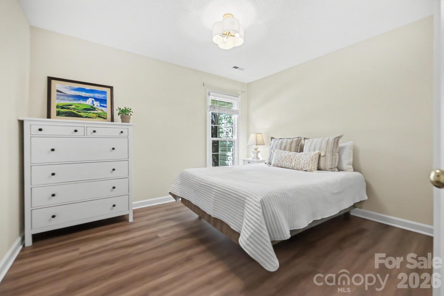 5000 Whitwell Court — Charlotte