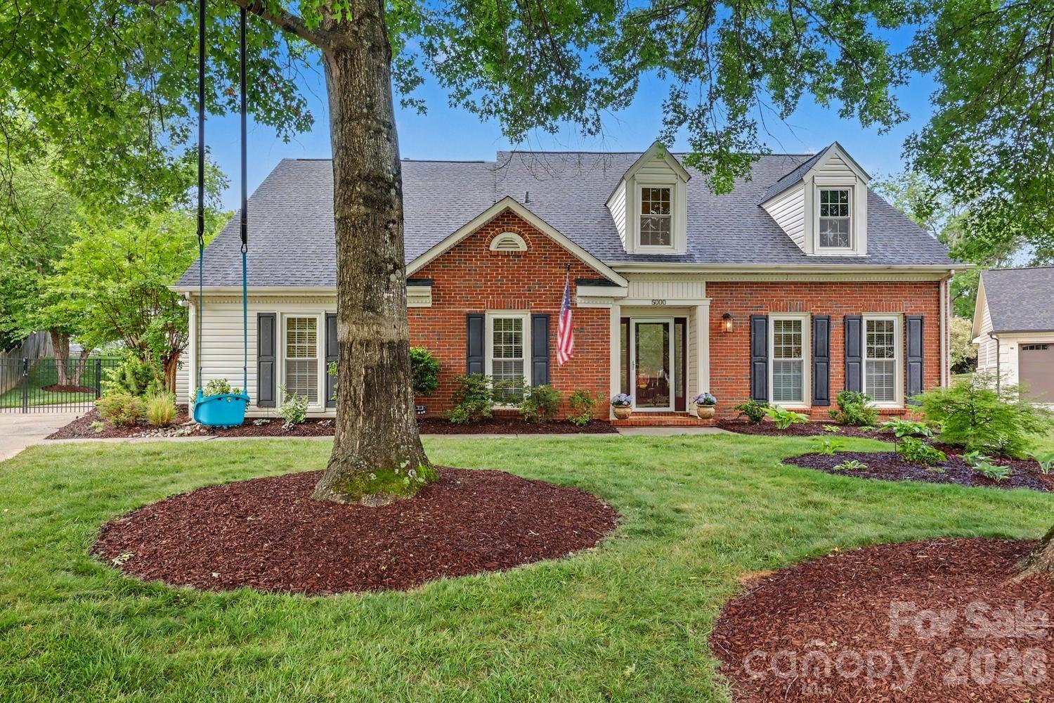 5000 Whitwell Court — Charlotte
