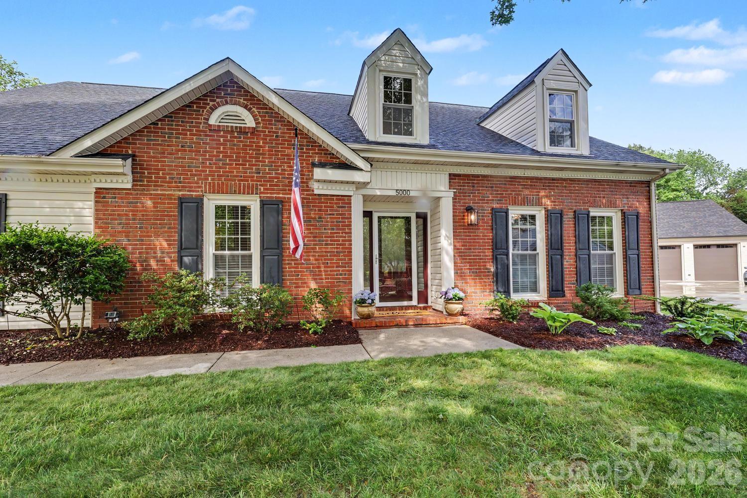 5000 Whitwell Court — Charlotte