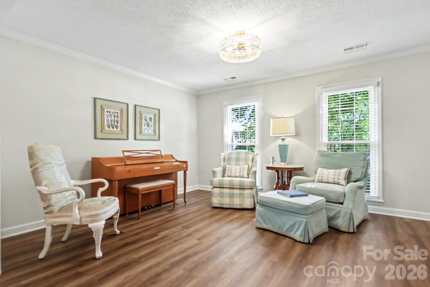 5000 Whitwell Court — Charlotte