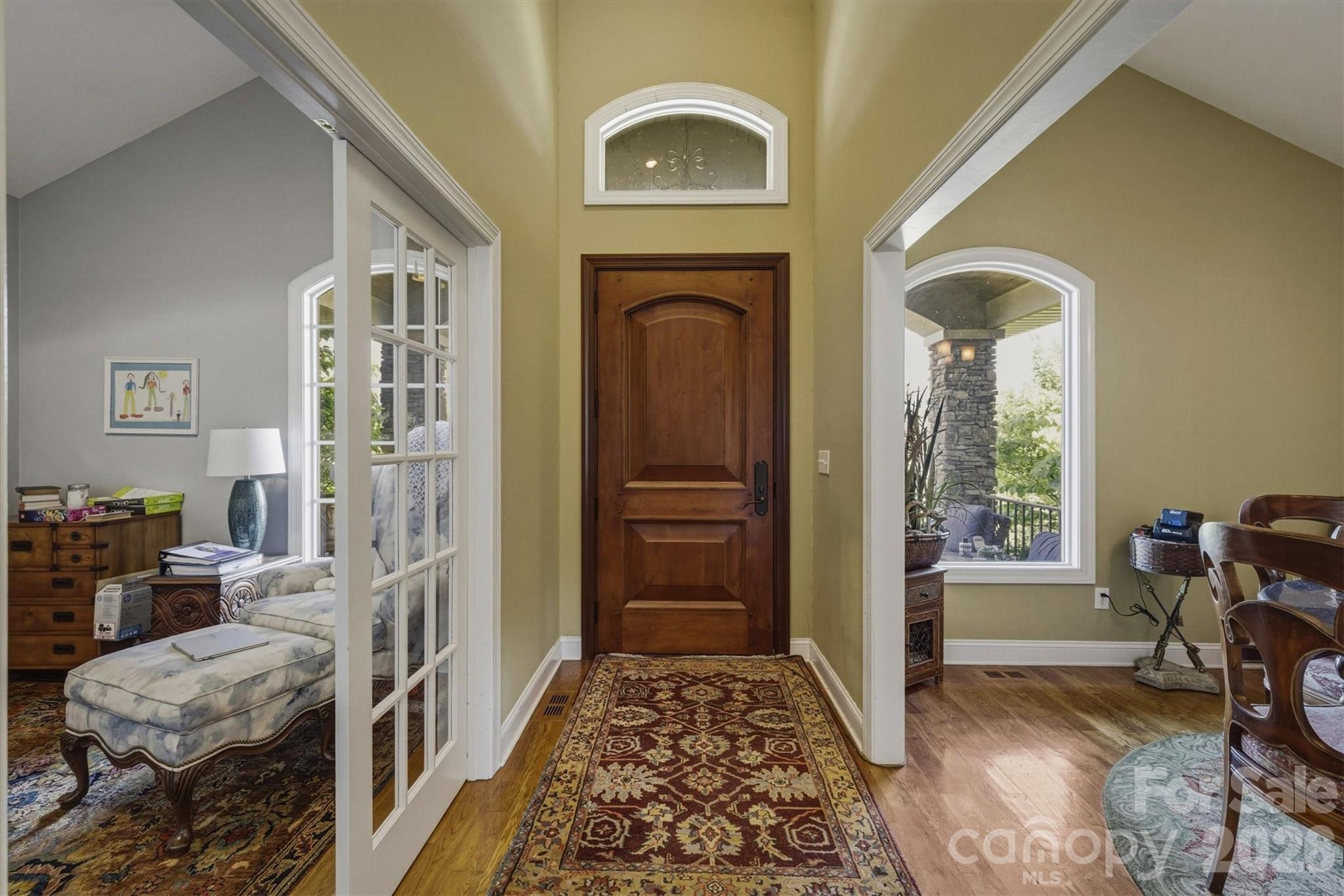 405 Golfview Court — Lenoir
