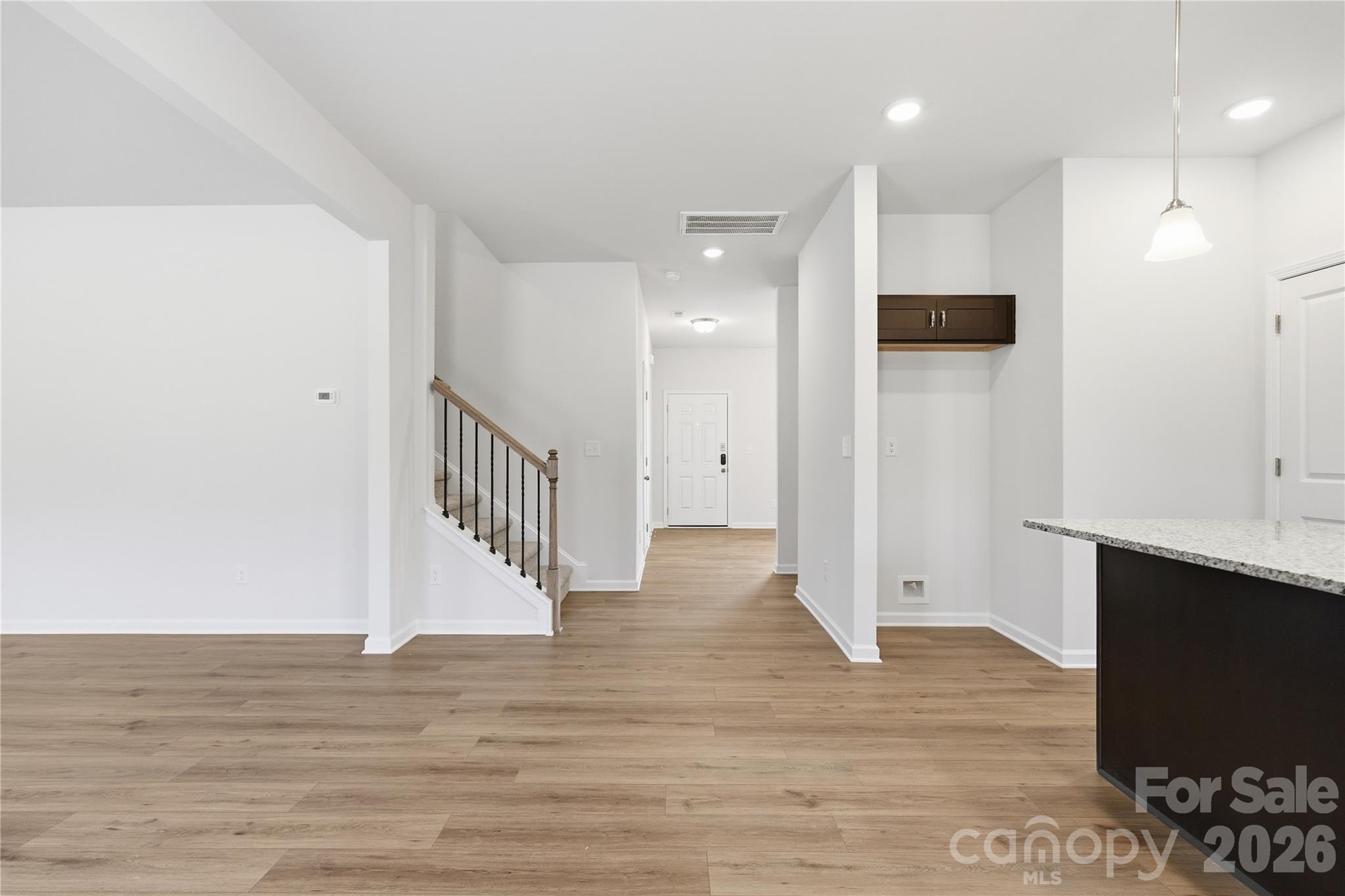 5687 Hagler Loop — Catawba