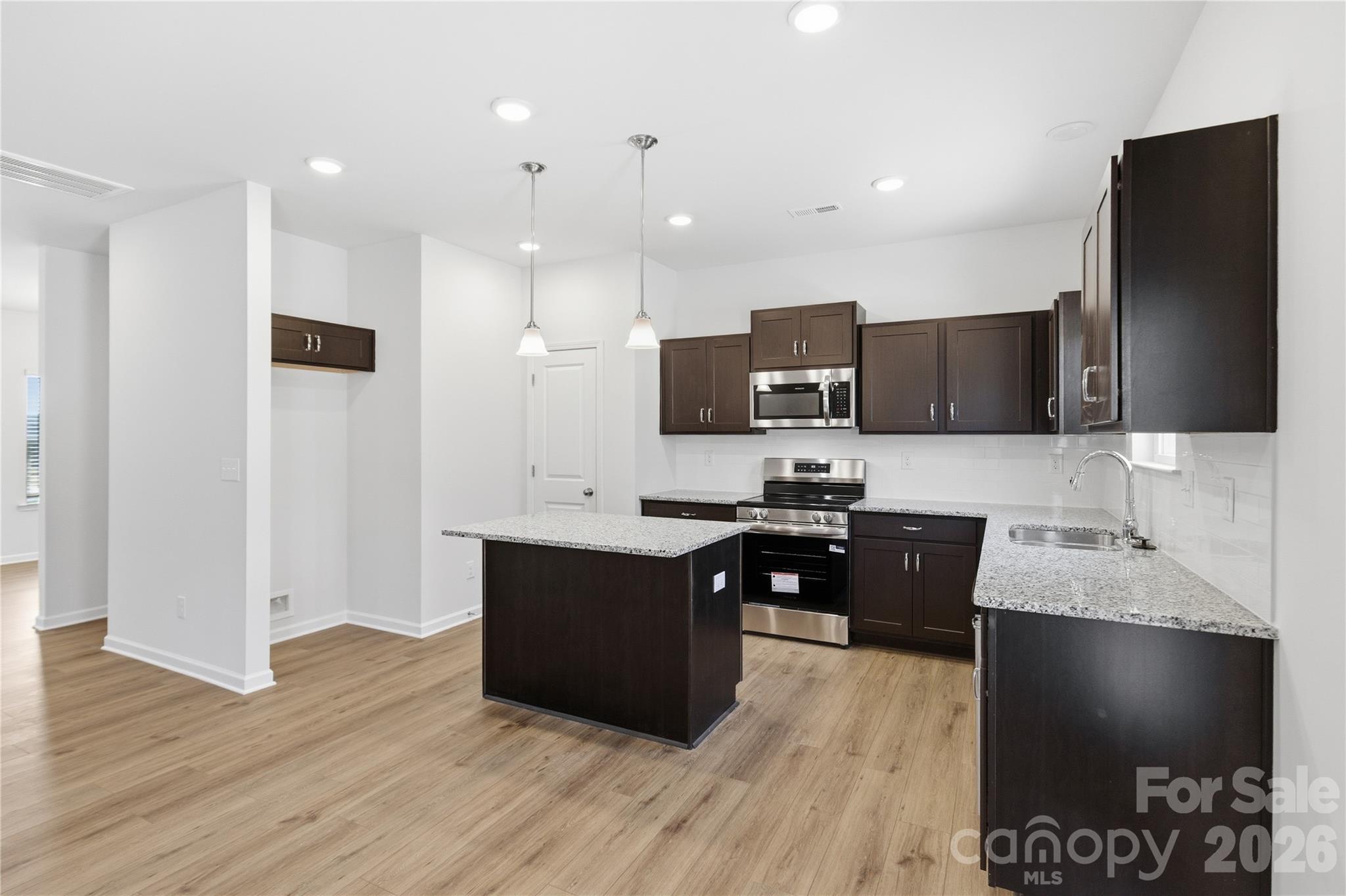 5687 Hagler Loop — Catawba
