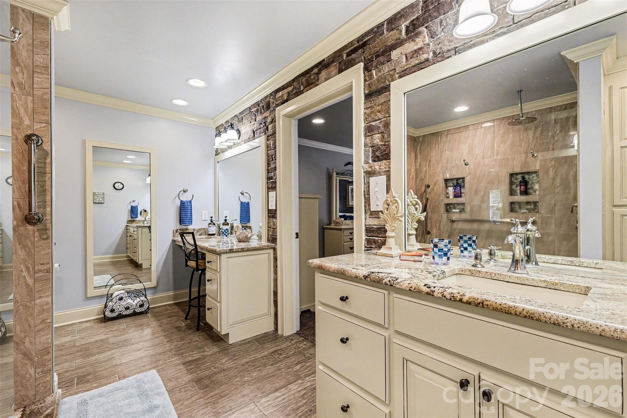 2199 Coddle Creek Highway — Mooresville