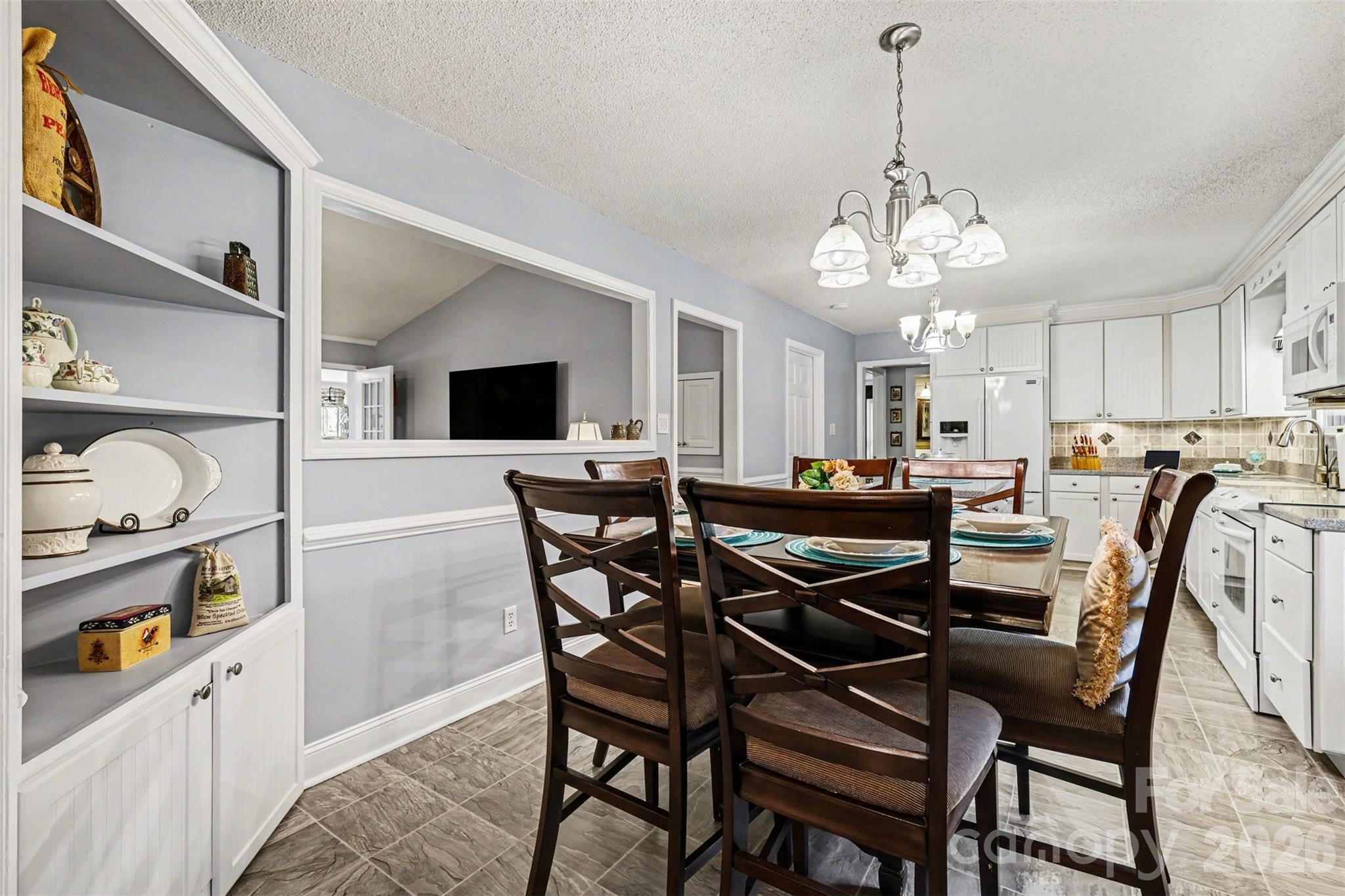 2199 Coddle Creek Highway — Mooresville