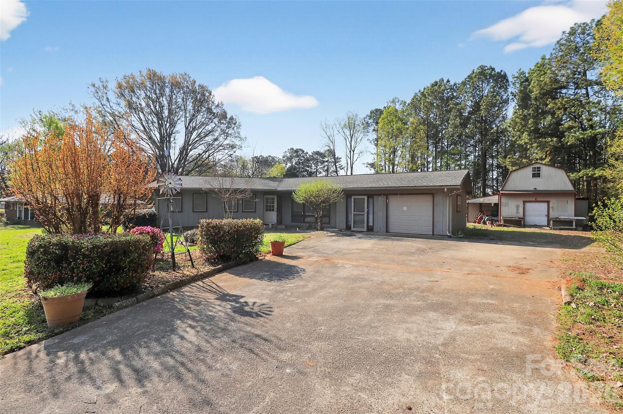 9516 Westmoreland Road — Cornelius