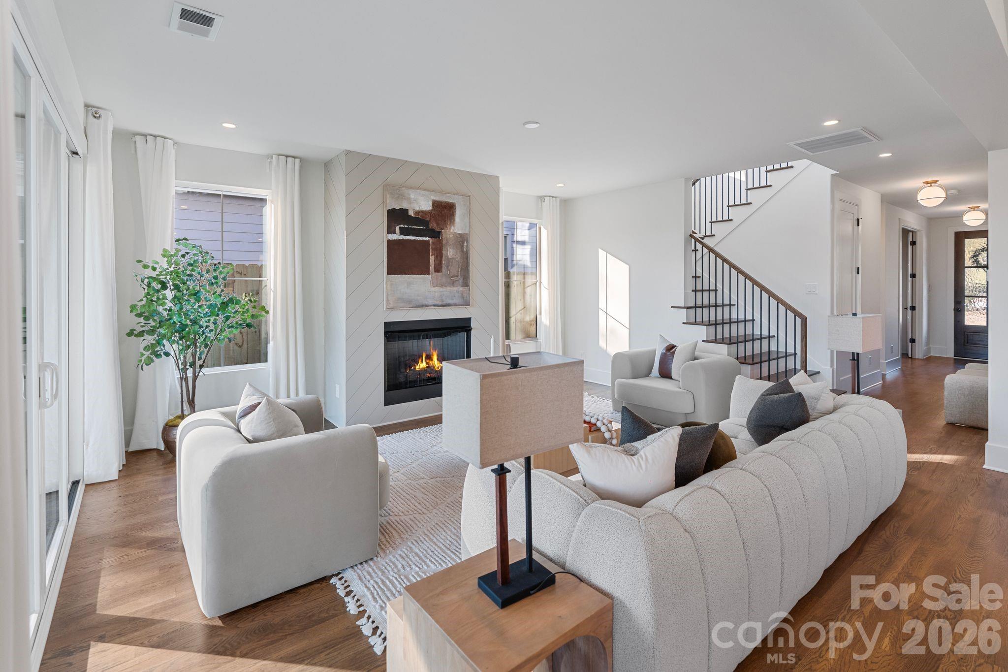 417 Plymouth Avenue — Charlotte