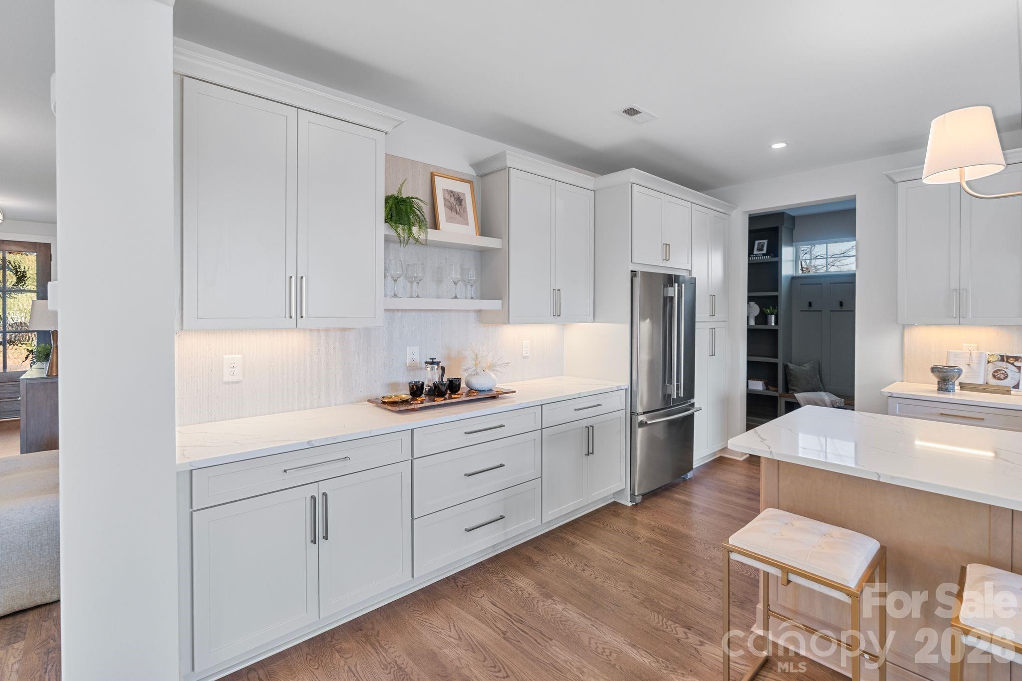 417 Plymouth Avenue — Charlotte