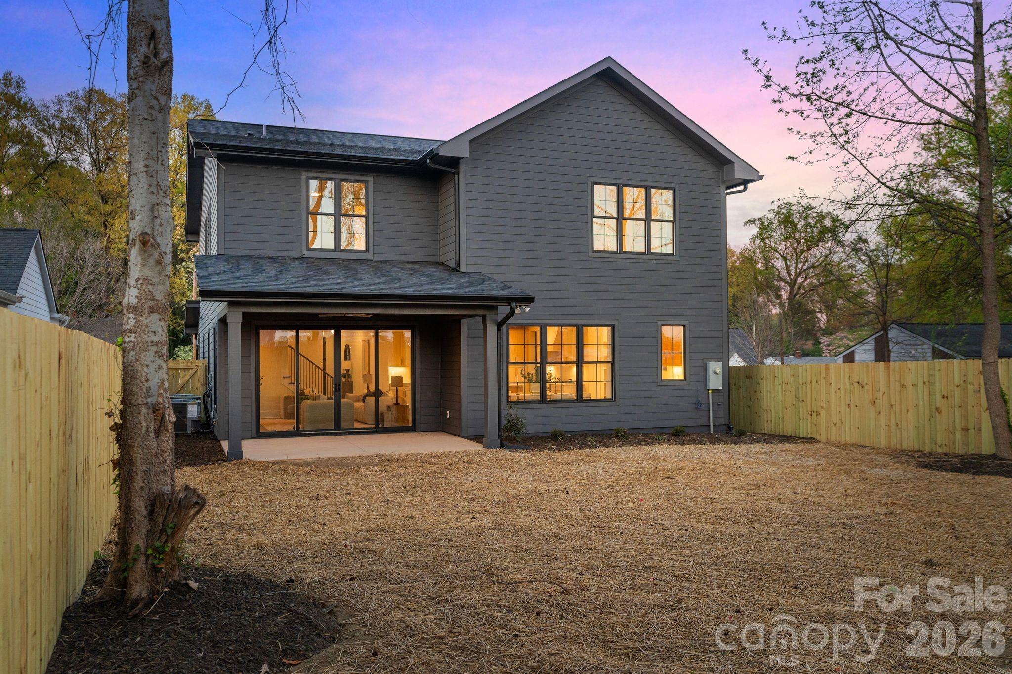 417 Plymouth Avenue — Charlotte